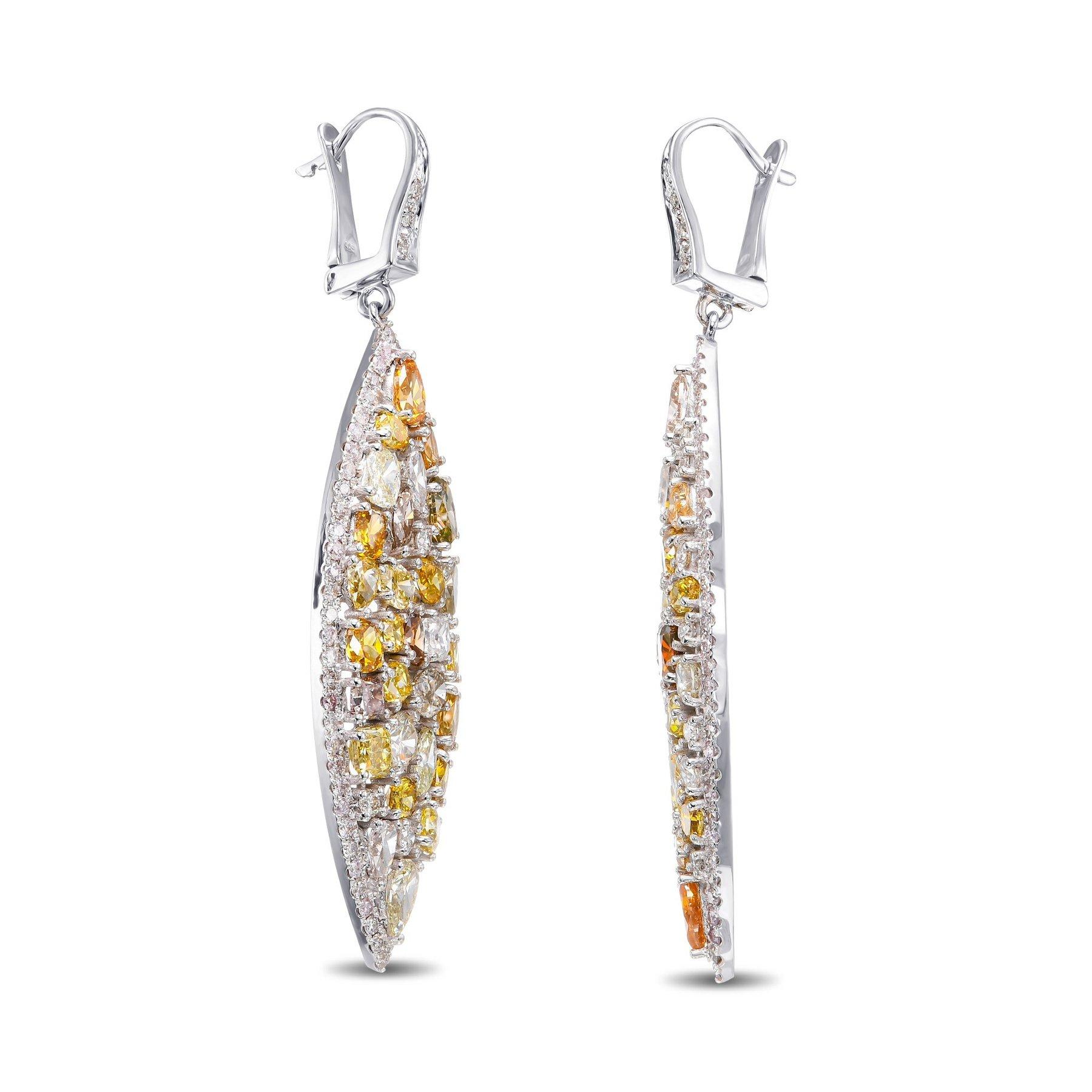 Art Deco NO RESERVE!  -  11.55cttw Fancy Color Diamonds - 14 kt. White gold - Earrings For Sale