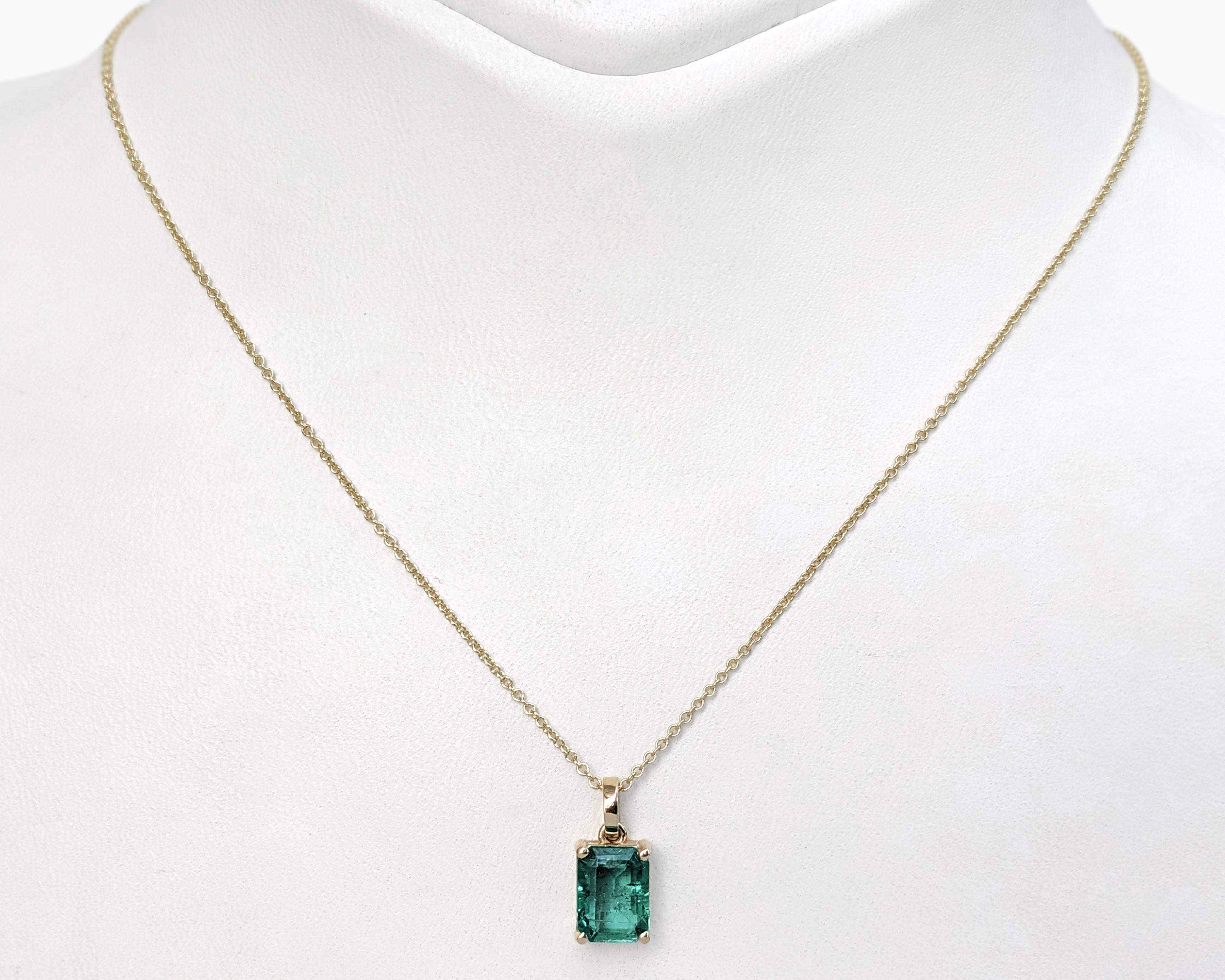 NO RESERVE! 1.33 Carat Emerald - 14 kt. Gold - Pendant Necklace 2