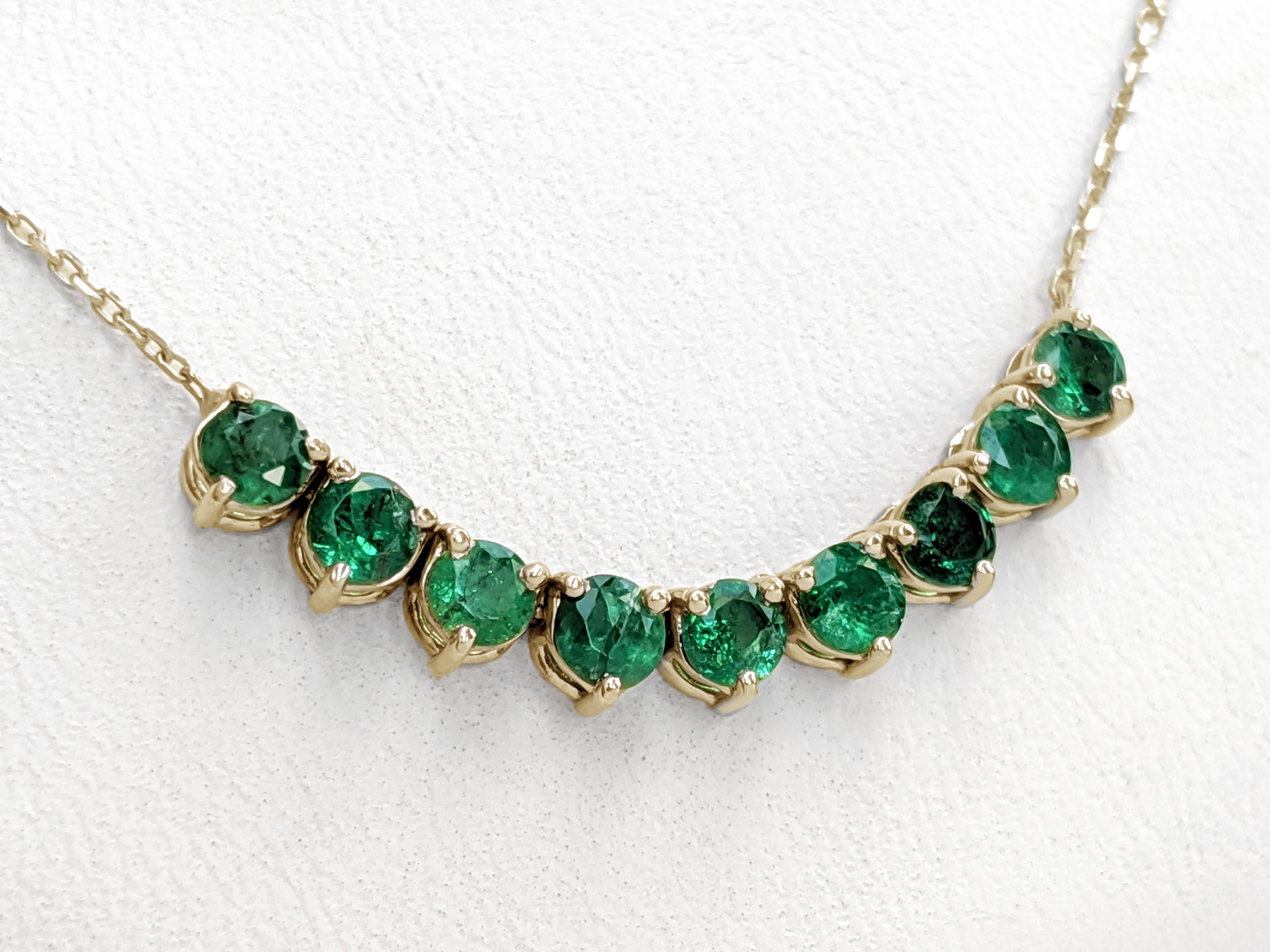 NO RESERVE! 1.47 Carat Natural Emerald Riviera - 14 kt. Gold - Necklace In New Condition In Ramat Gan, IL