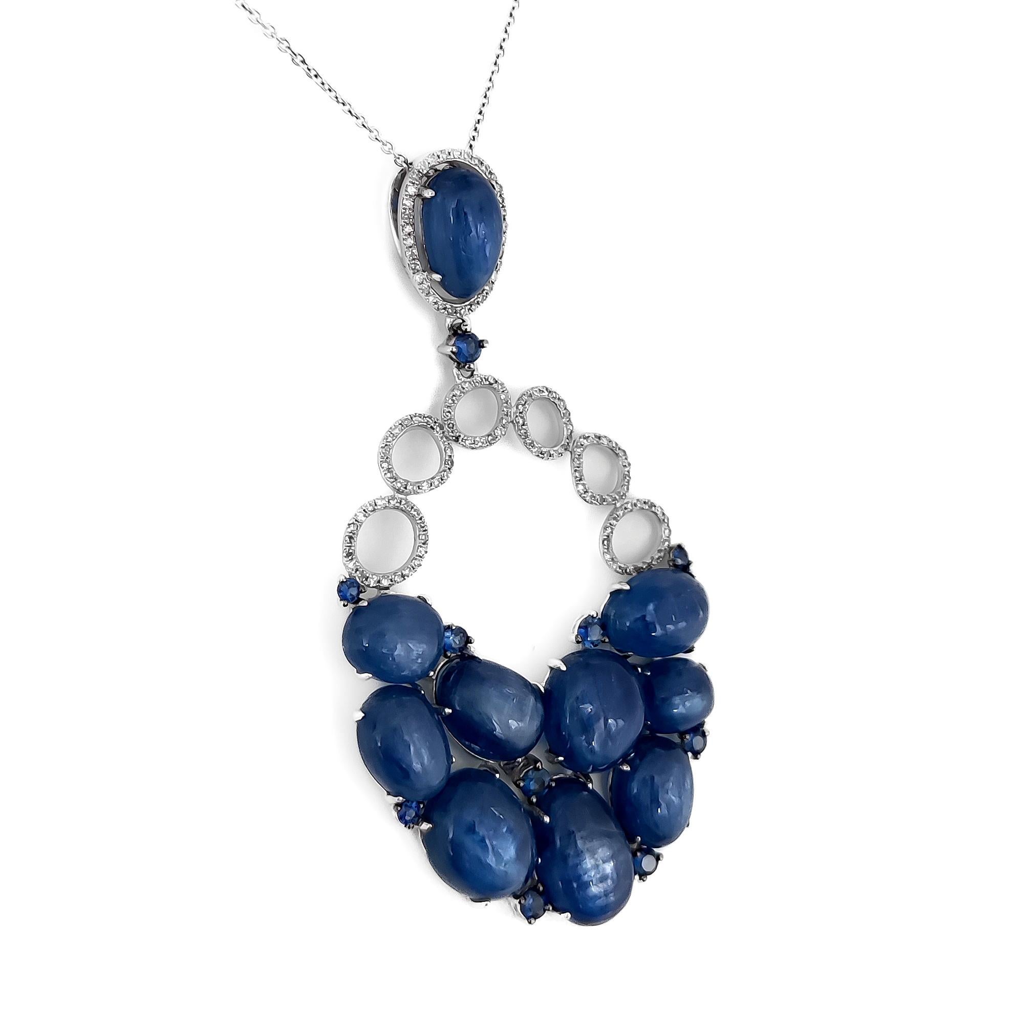 NO RESERVE - 15.60ct Sapphire & 0.48ct Round Diamond 14K White Gold Pendant In New Condition In Ramat Gan, IL