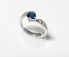 NO RESERVE 1ct BLUE AND WHITE SAPPHIRE Ring