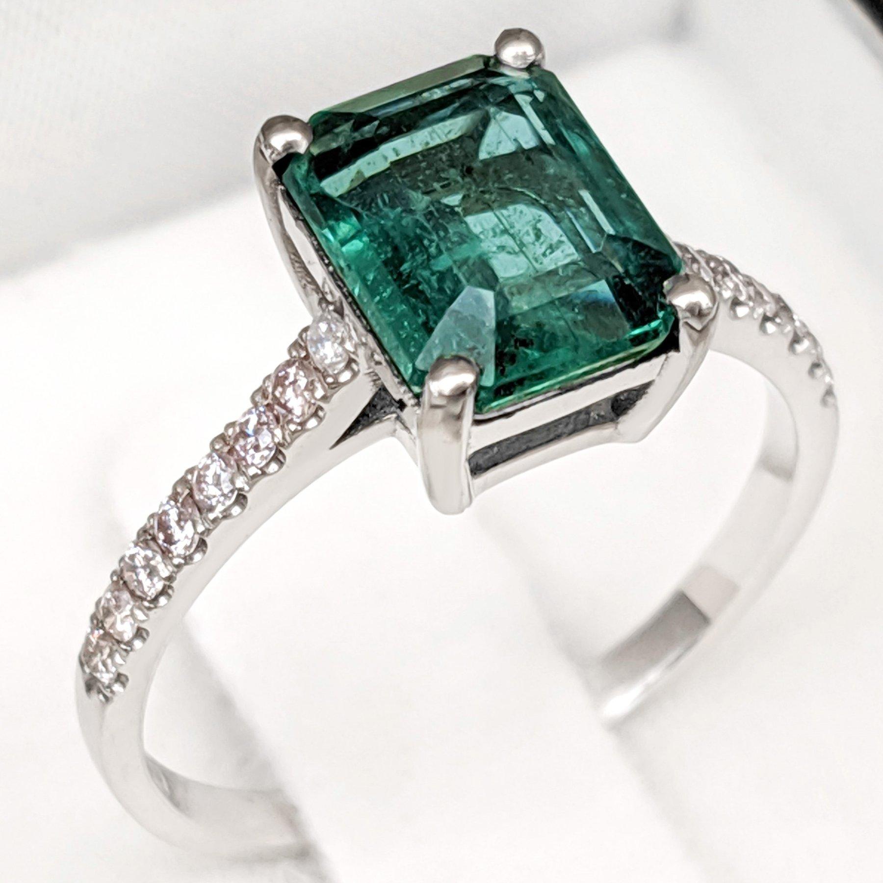 NO RESERVE!  2.04 Carat Emerald & 0.21Ct Pink Diamonds - 14K White Gold Ring 1