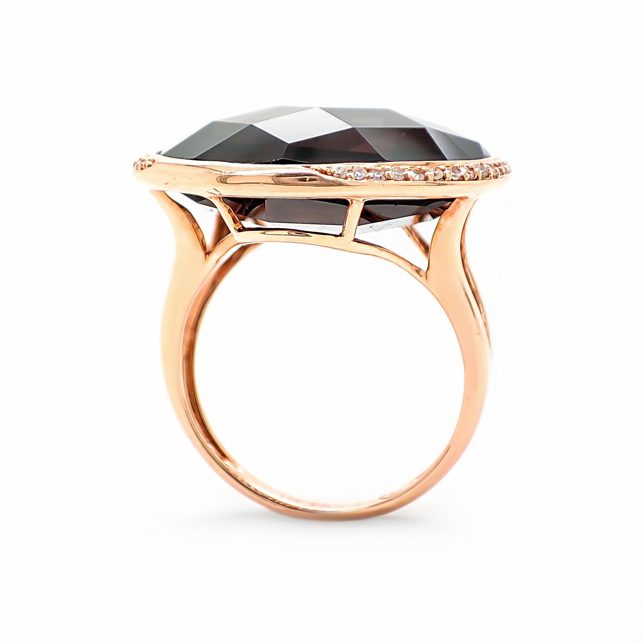 Taglio a rosa Anello con diamante e quarzo da 20,70 carati in oro rosa 14K in vendita