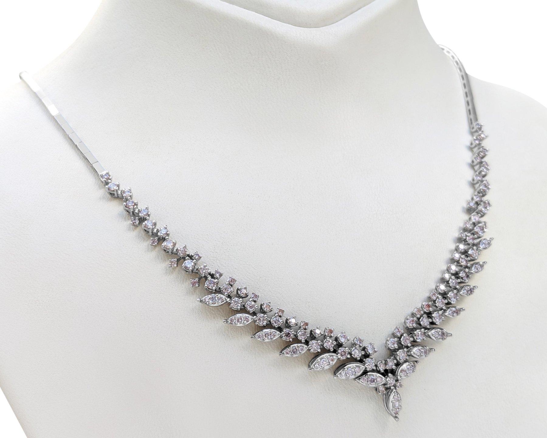 Art Deco NO RESERVE!  -  2.30Ct Fancy Pink Diamond 14 kt. White Gold Pendant Necklace For Sale