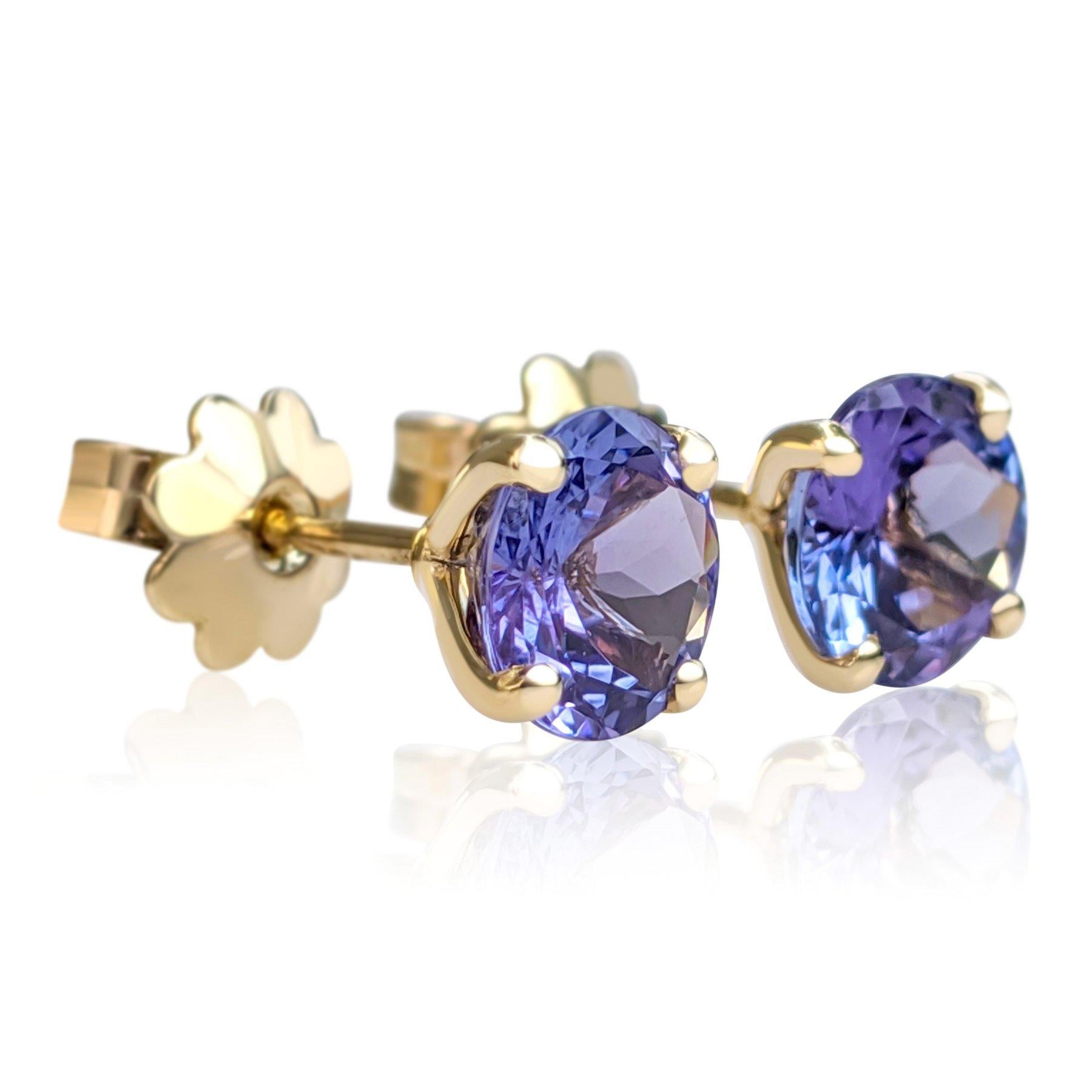 $1 NO RESERVE!  2.58 Carat Tanzanite - 14kt Yellow gold - Earrings In New Condition For Sale In Ramat Gan, IL