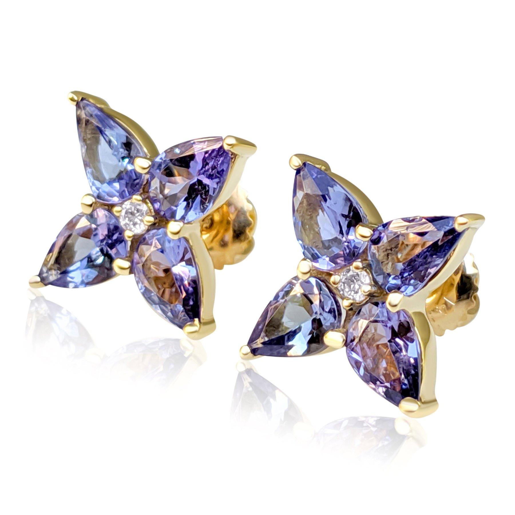 Art Deco NO RESERVE! 3.00Ct Tanzanite and 0.05Ct Diamonds 14 kt. Yellow gold Earrings For Sale