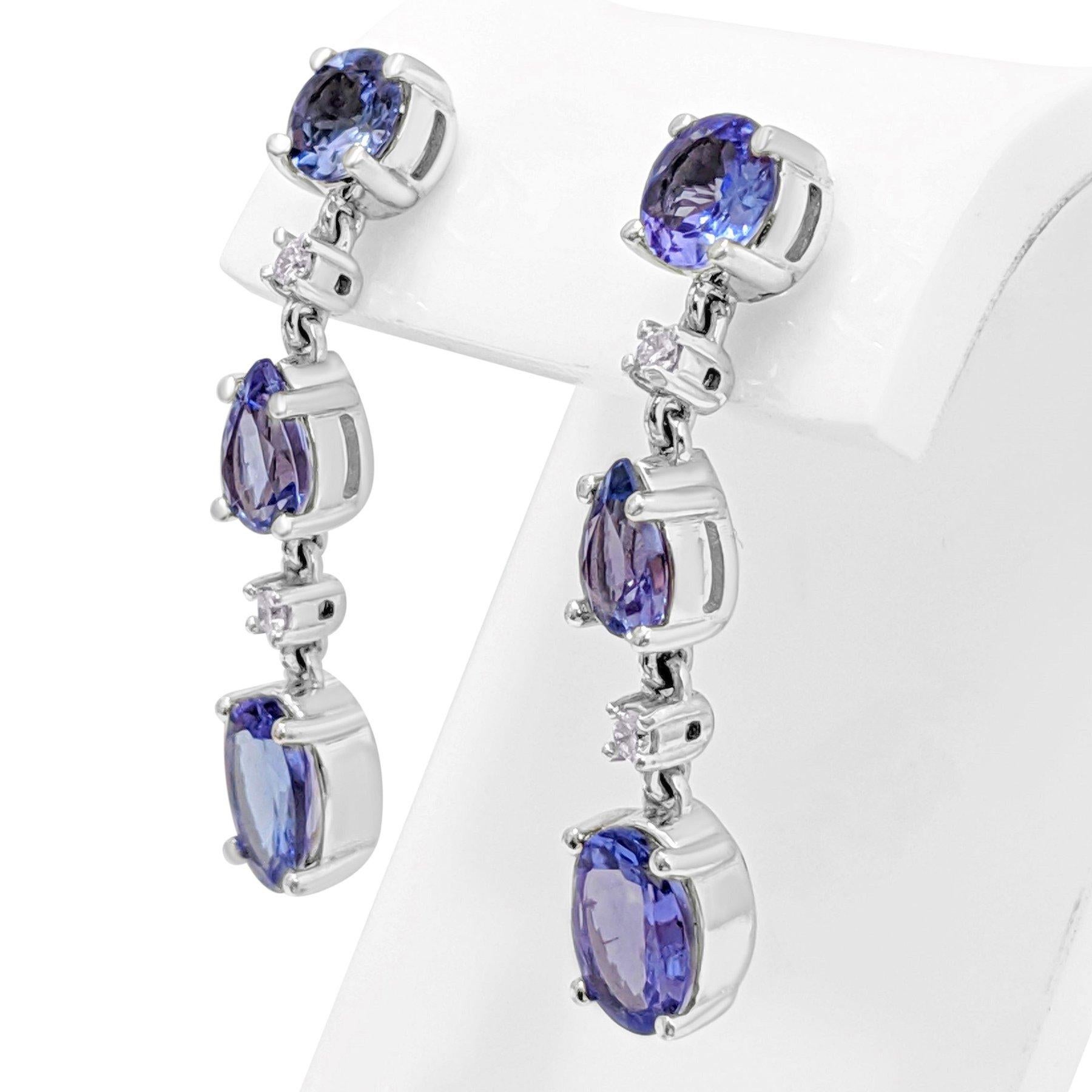 NO RESERVE! 3.32Ct Tanzanite and 0.15Ct Diamonds 14 kt. White gold Earrings In New Condition For Sale In Ramat Gan, IL