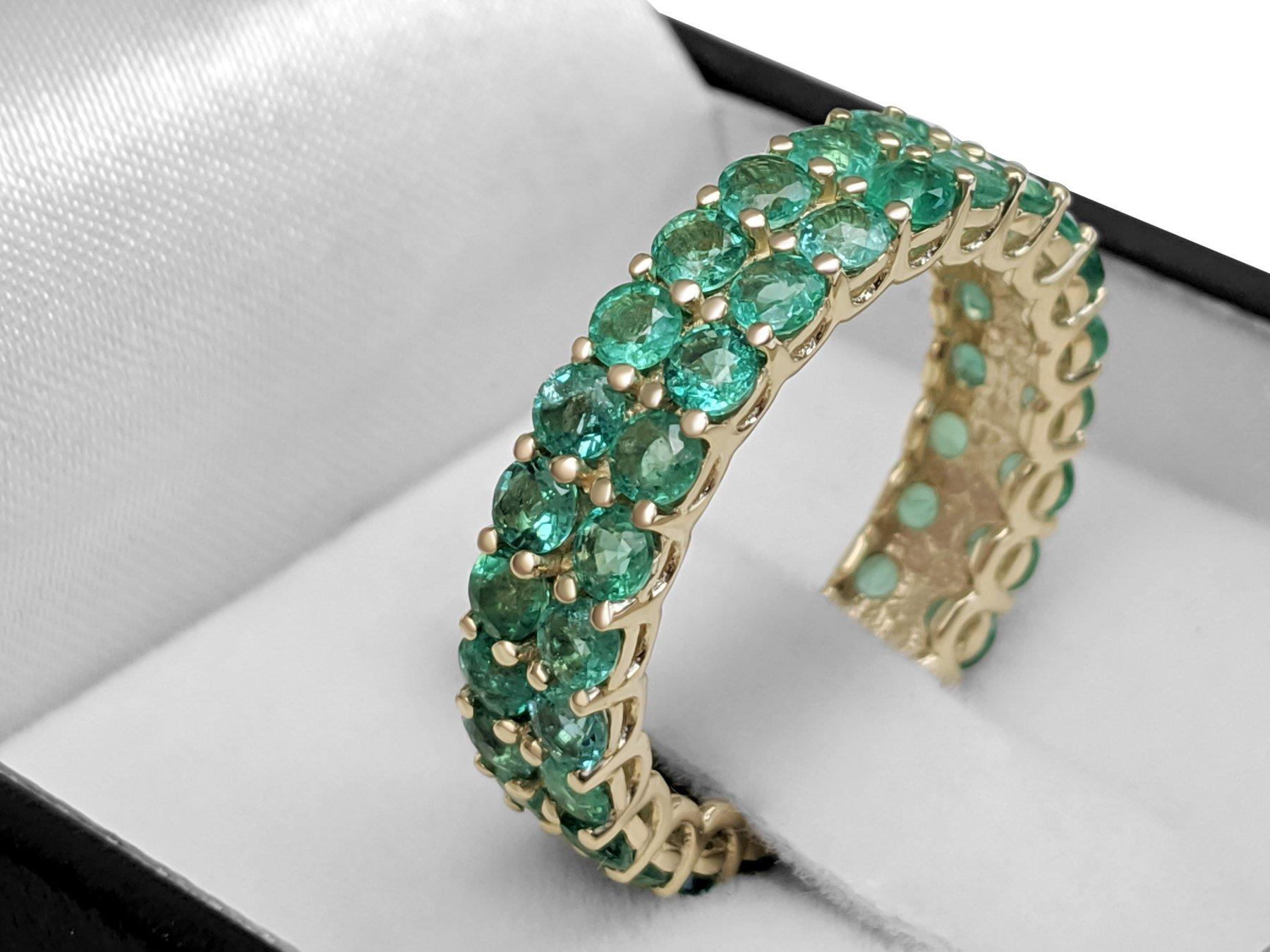 Women's NO RESERVE! 3.50 Carat Emerald Double Eternity Band - 14kt Yellow gold - Ring
