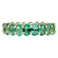 NO RESERVE! 3.60 cttw Natural Emeralds Eternity Band - 14k Yellow Gold NO RESERVE! 3.60 cttw Natural Emeralds Eternity Band - 14k Yellow Gold