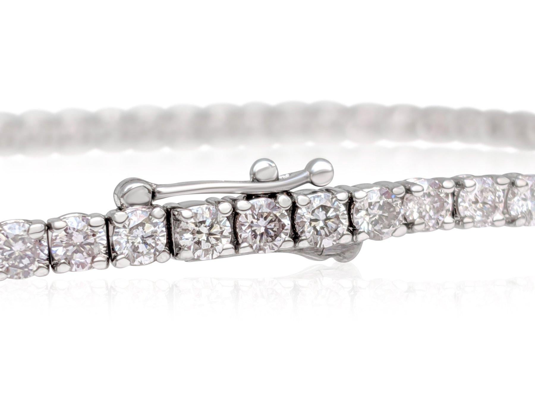 Taille ronde NOTRE RÉSERVATION - Bracelet tennis en or blanc 14 carats avec diamants de 4,21 carats en vente