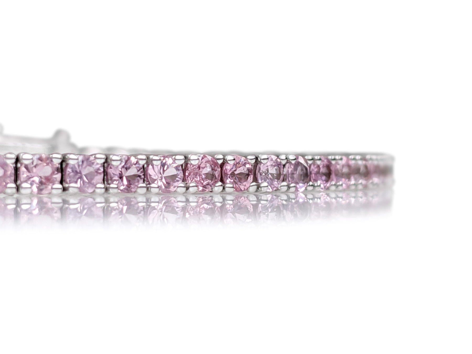 NOTRE RESERVATION ! Saphir Tennis Riviera de 4,35 carats - 14 carats Bracelet en or blanc en vente 2