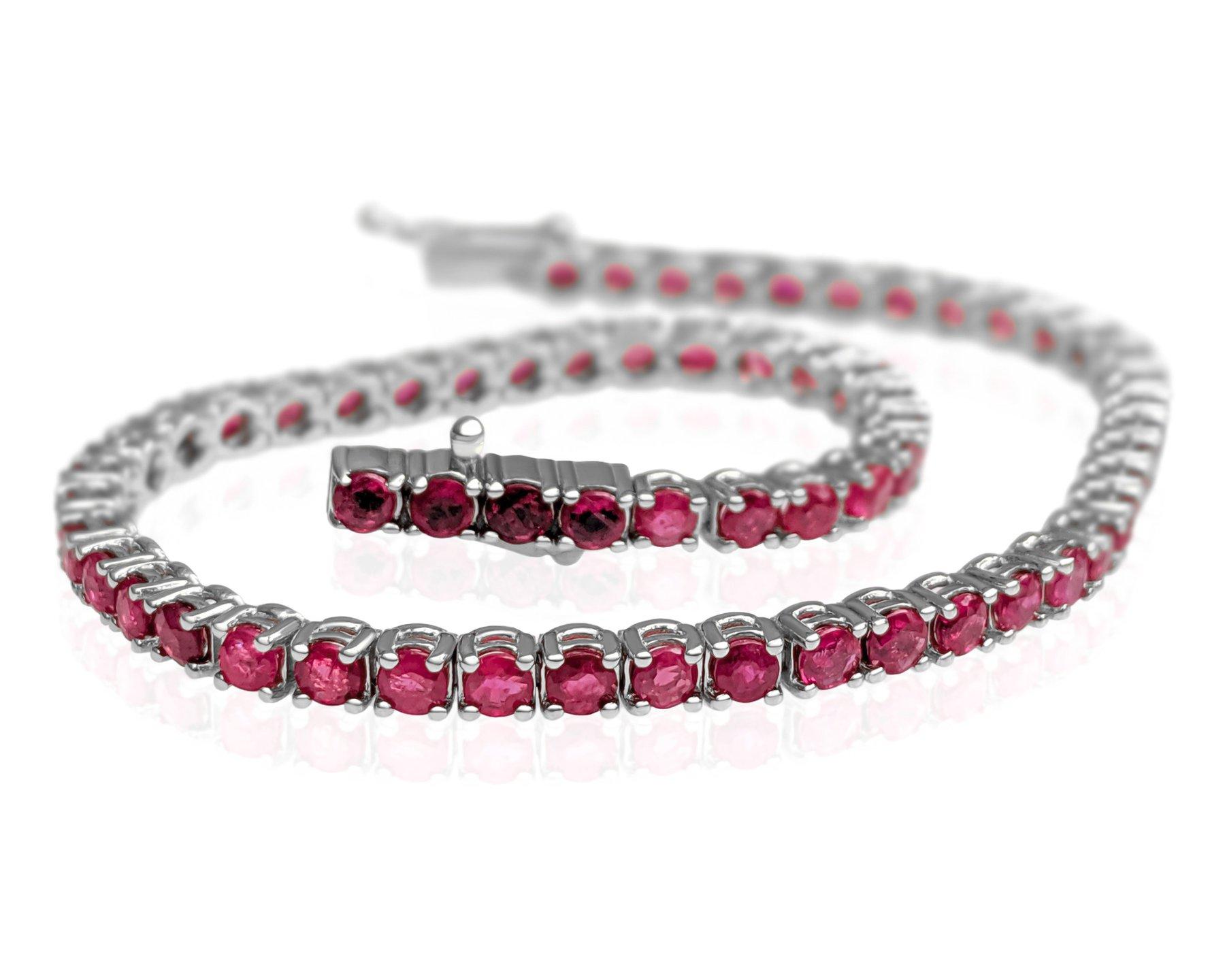 NO RESERVE! 4.88Ct Natural Rubies Tennis Riviera - 14kt White gold - Bracelet In New Condition For Sale In Ramat Gan, IL