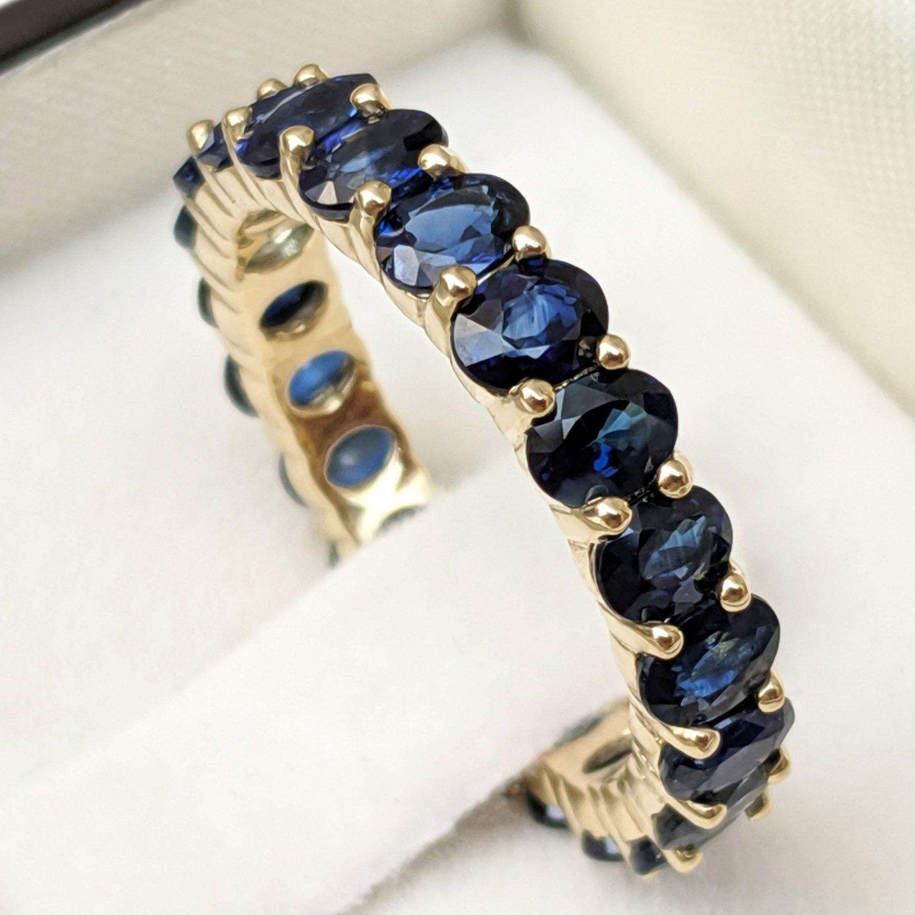 Art Deco NO RESERVE! 5.22Ct Sapphire Eternity Band - Sapphire - 14kt Yellow gold - Ring For Sale