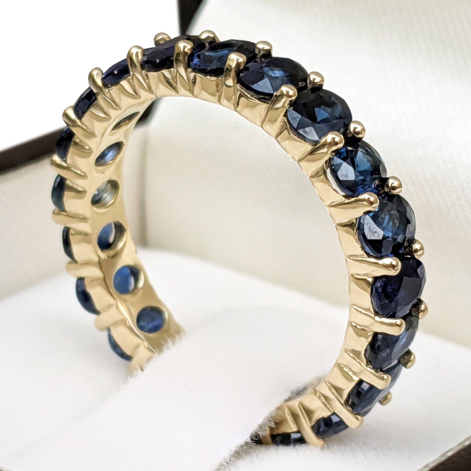 Oval Cut NO RESERVE! 5.22Ct Sapphire Eternity Band - Sapphire - 14kt Yellow gold - Ring For Sale