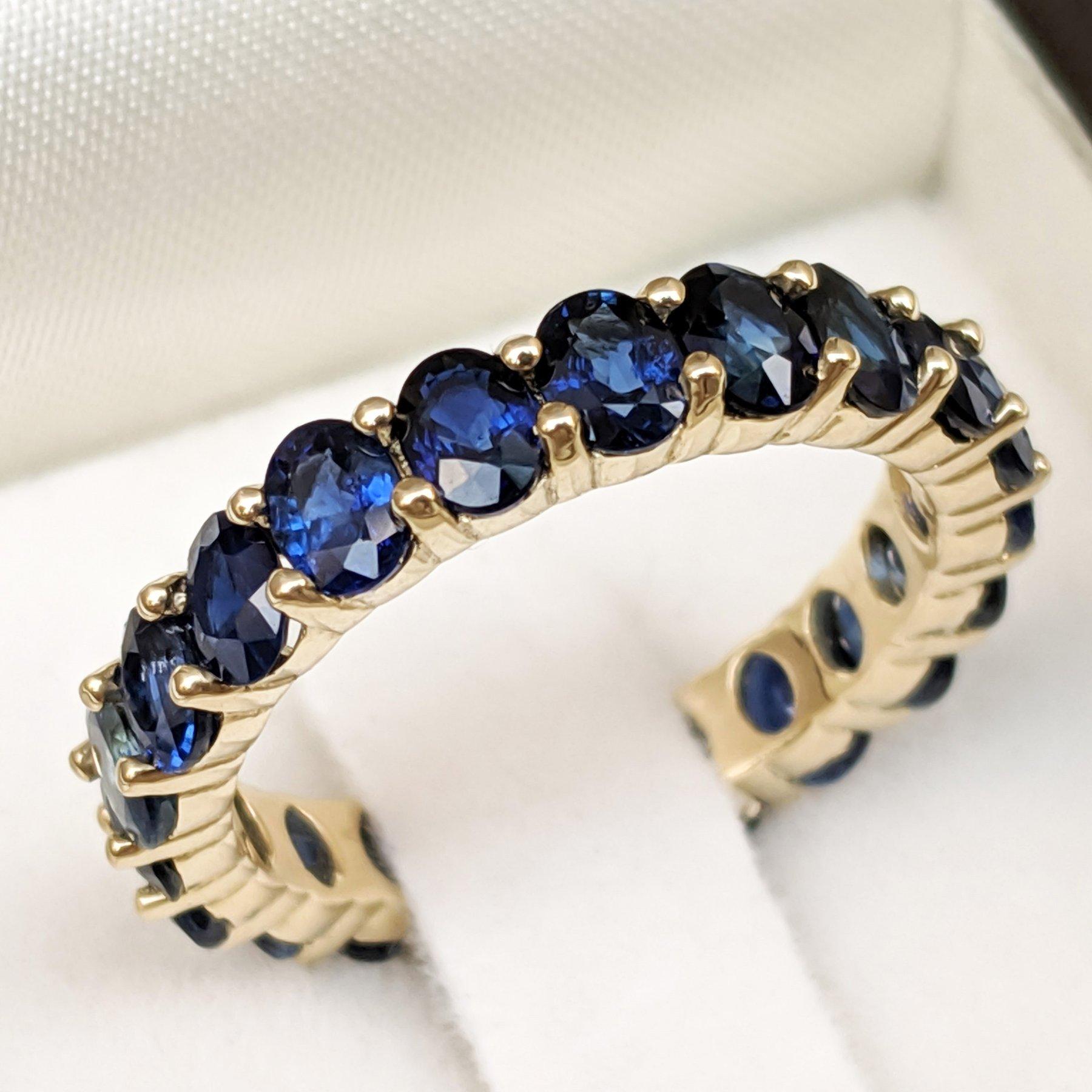 NO RESERVE! 5.22Ct Sapphire Eternity Band - Sapphire - 14kt Yellow gold - Ring For Sale 1