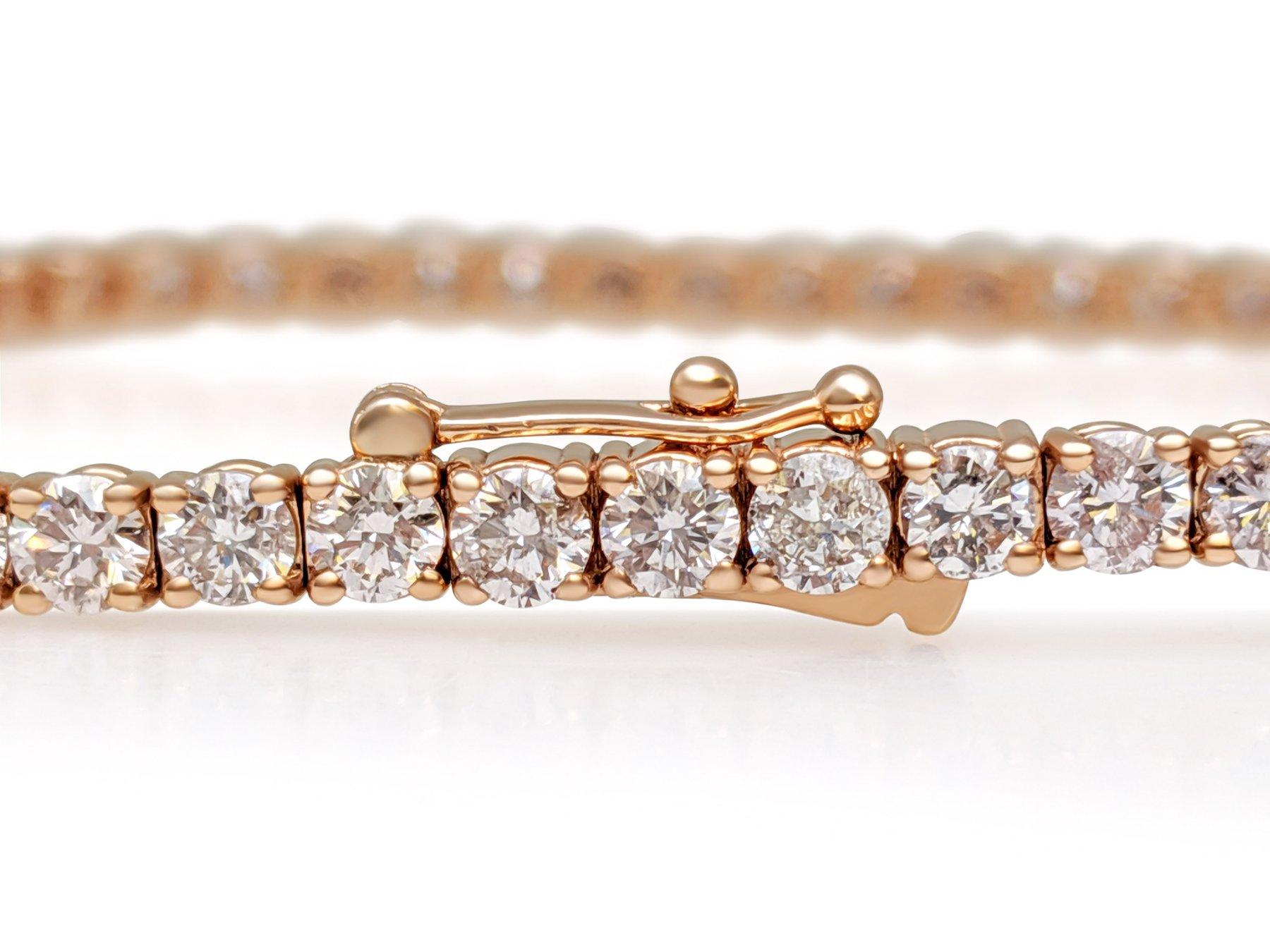 NO RESERVE! - 5.41Ct Pink Diamonds Tennis 14K Rose Gold Bracelet In New Condition For Sale In Ramat Gan, IL