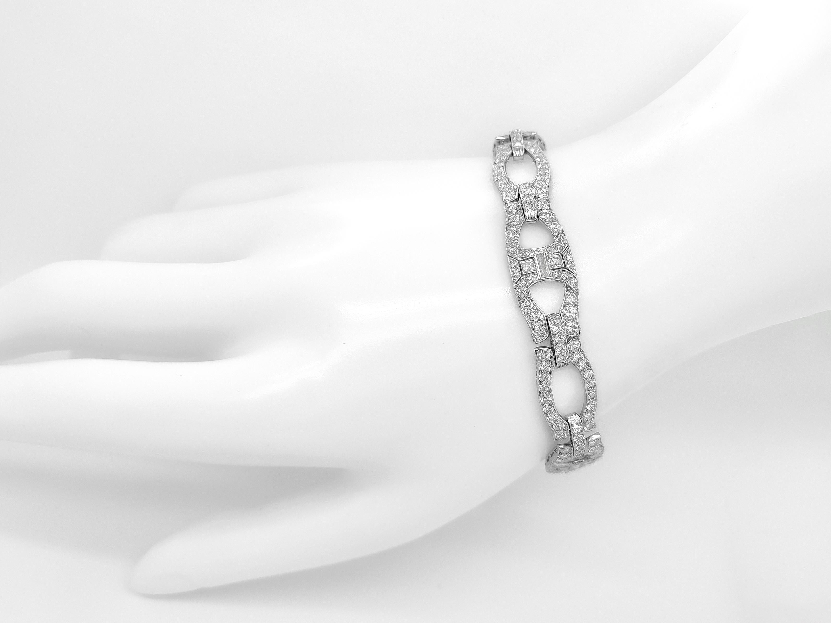 De las mujeres 5,88 quilates de diamantes redondos naturales VVS - VS D-E Pulsera de oro de 18k