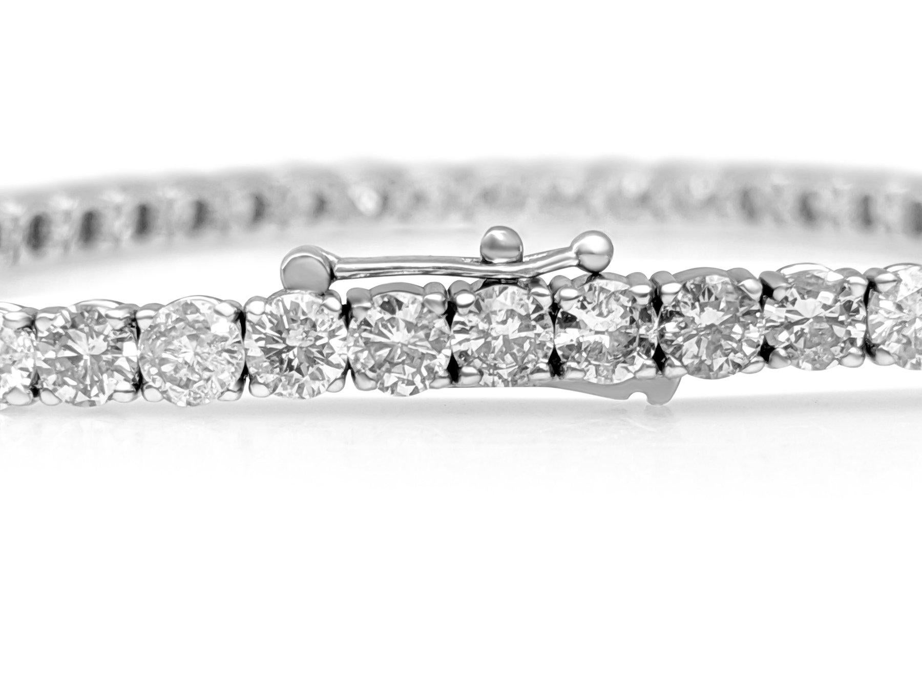 NO RESERVE!  -  7.91Ct Diamond Tennis 14K White Gold Bracelet In New Condition For Sale In Ramat Gan, IL