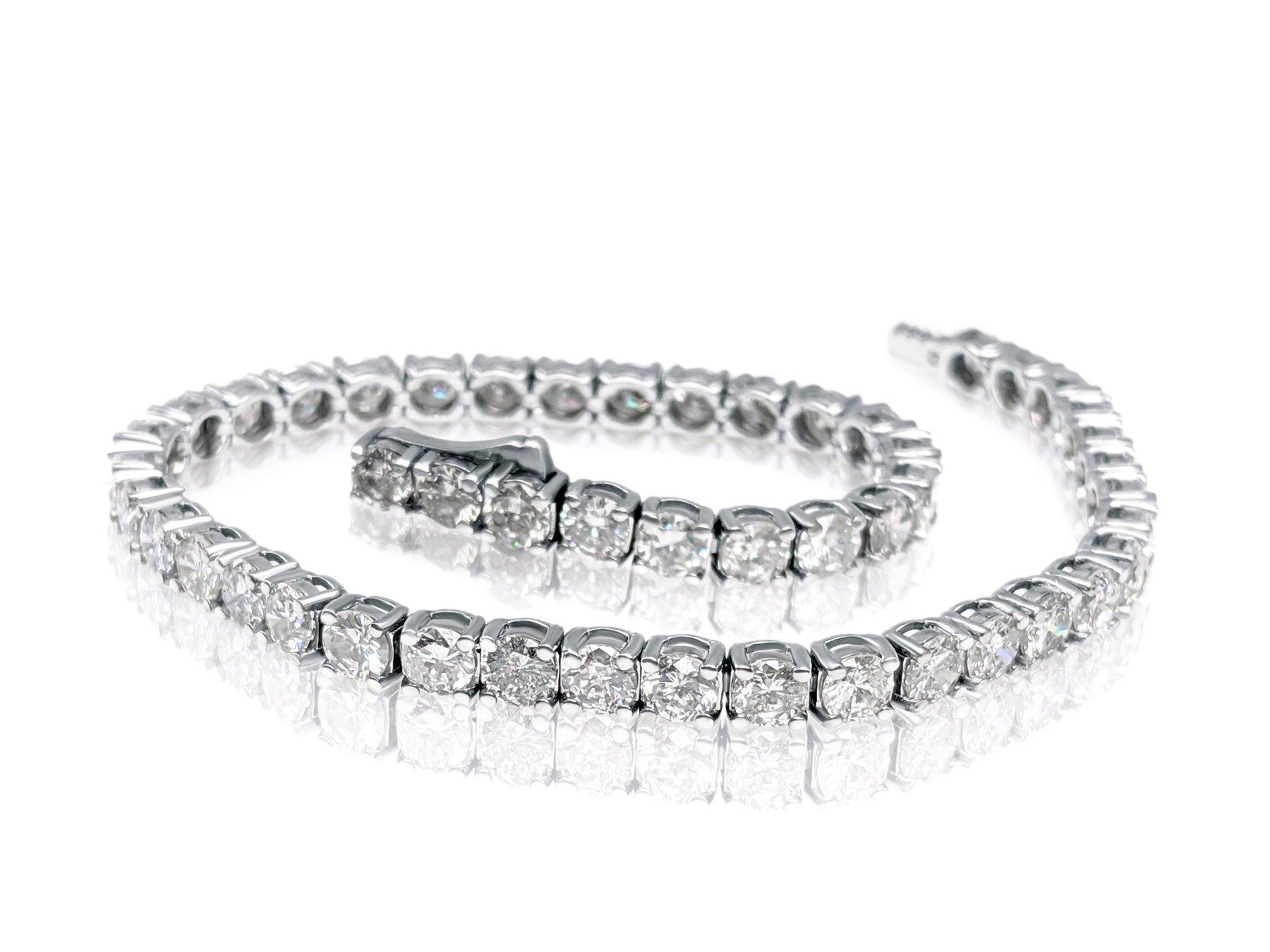 Art Deco NO RESERVE! - 8.00Ct Diamond Tennis 14K White Gold Bracelet For Sale