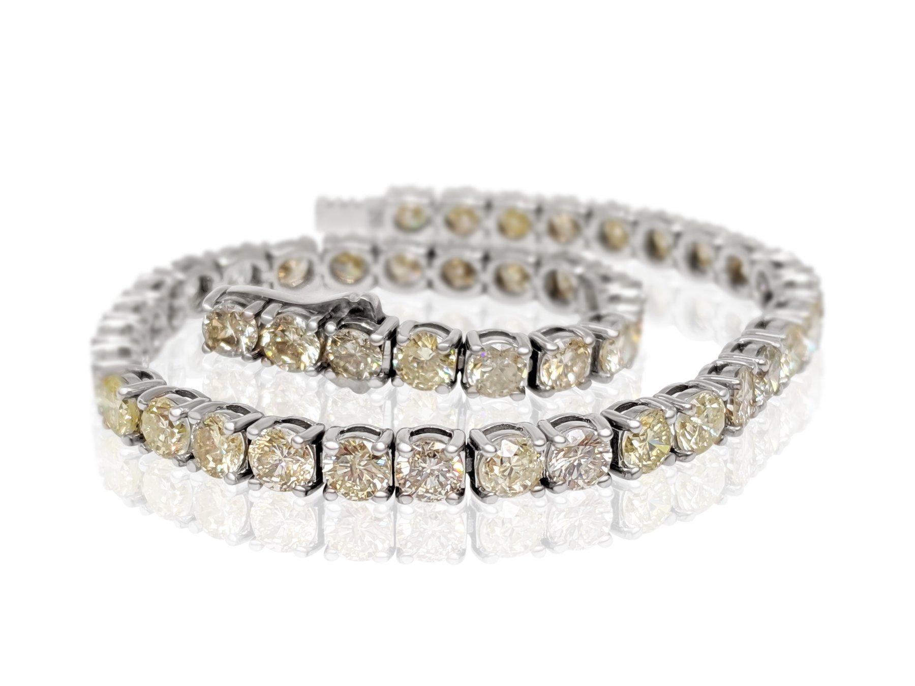 NESSUNA RISERVA! - Bracciale Tennis con diamanti fantasia in oro bianco 14K da 9,41 carati In condizioni Nuovo in vendita a Ramat Gan, IL