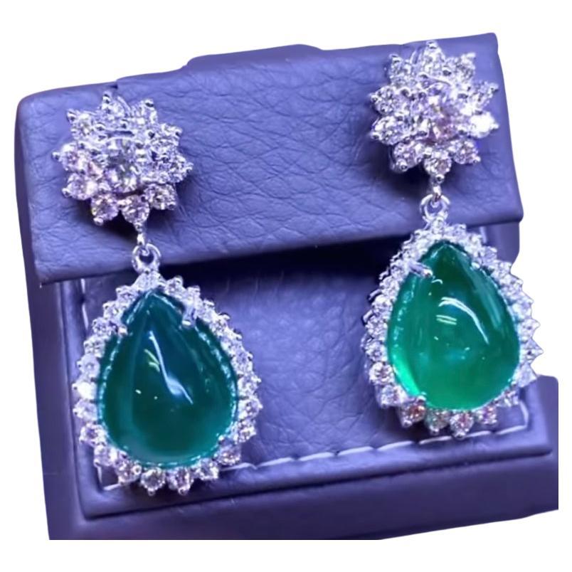  Amazing Ct 20 of Zambia emeralds and diamonds on earrings  For Sale