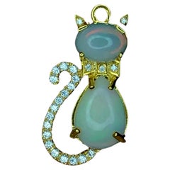Magnifique pendentif chat en opale 925 incrustée de moissanite incrustée, sans réserve  