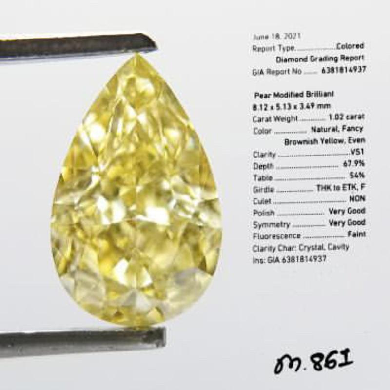 Pear Cut NO RESERVE! GIA certified ct 1, 02 of fancy yellow brownish diamond For Sale