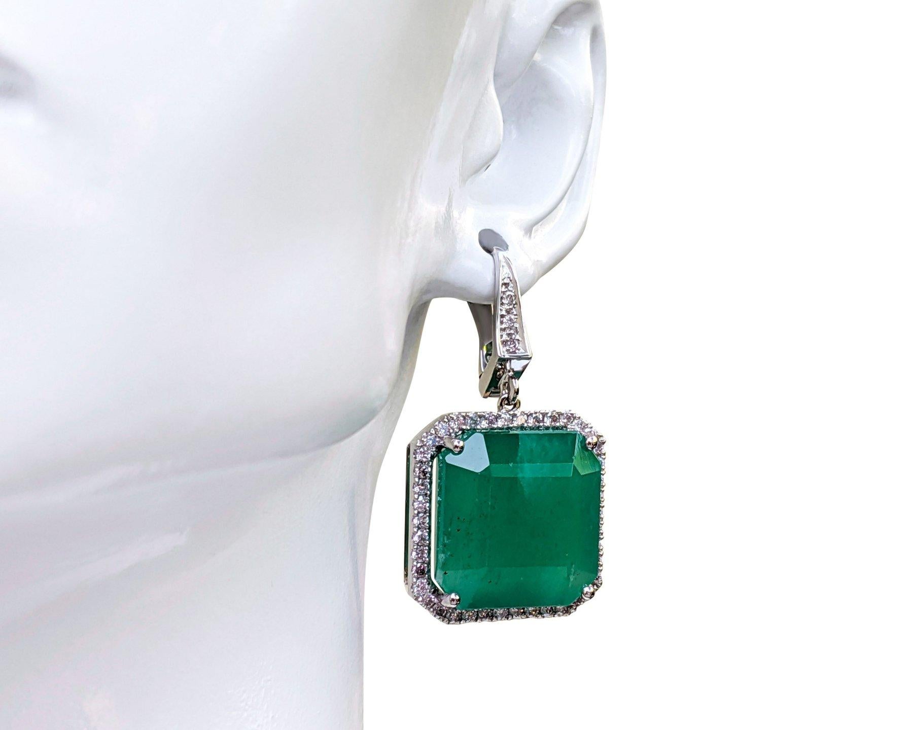 NO RESERVE! IGI 37.00Ct Emerald & 0.90Ct Diamonds - 18 kt. White gold - Earrings For Sale 1