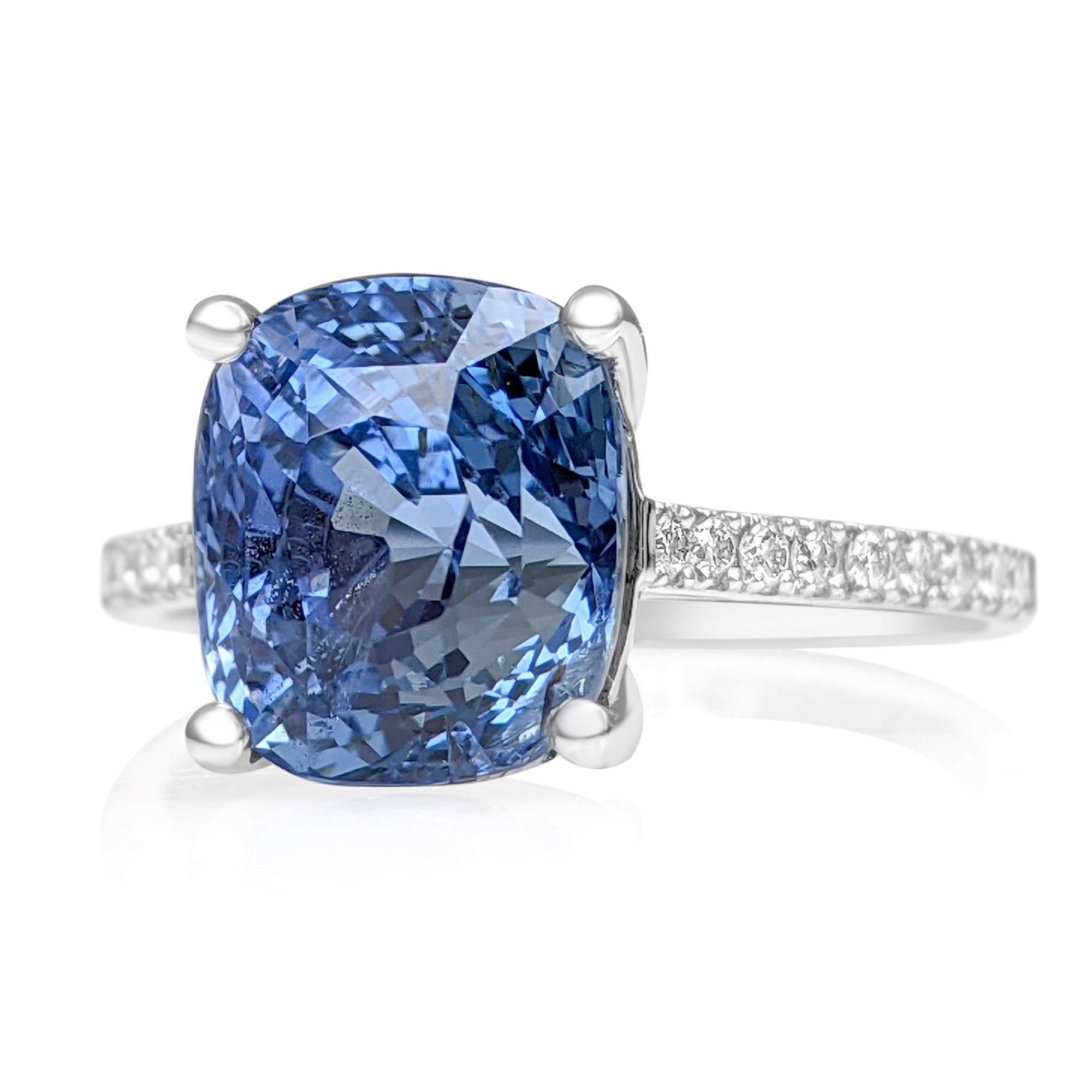 NO RESERVE!  - IGI NO HEAT 5.57ct Sapphire & 0.20Ct Diamonds 18K White Gold Ring 1