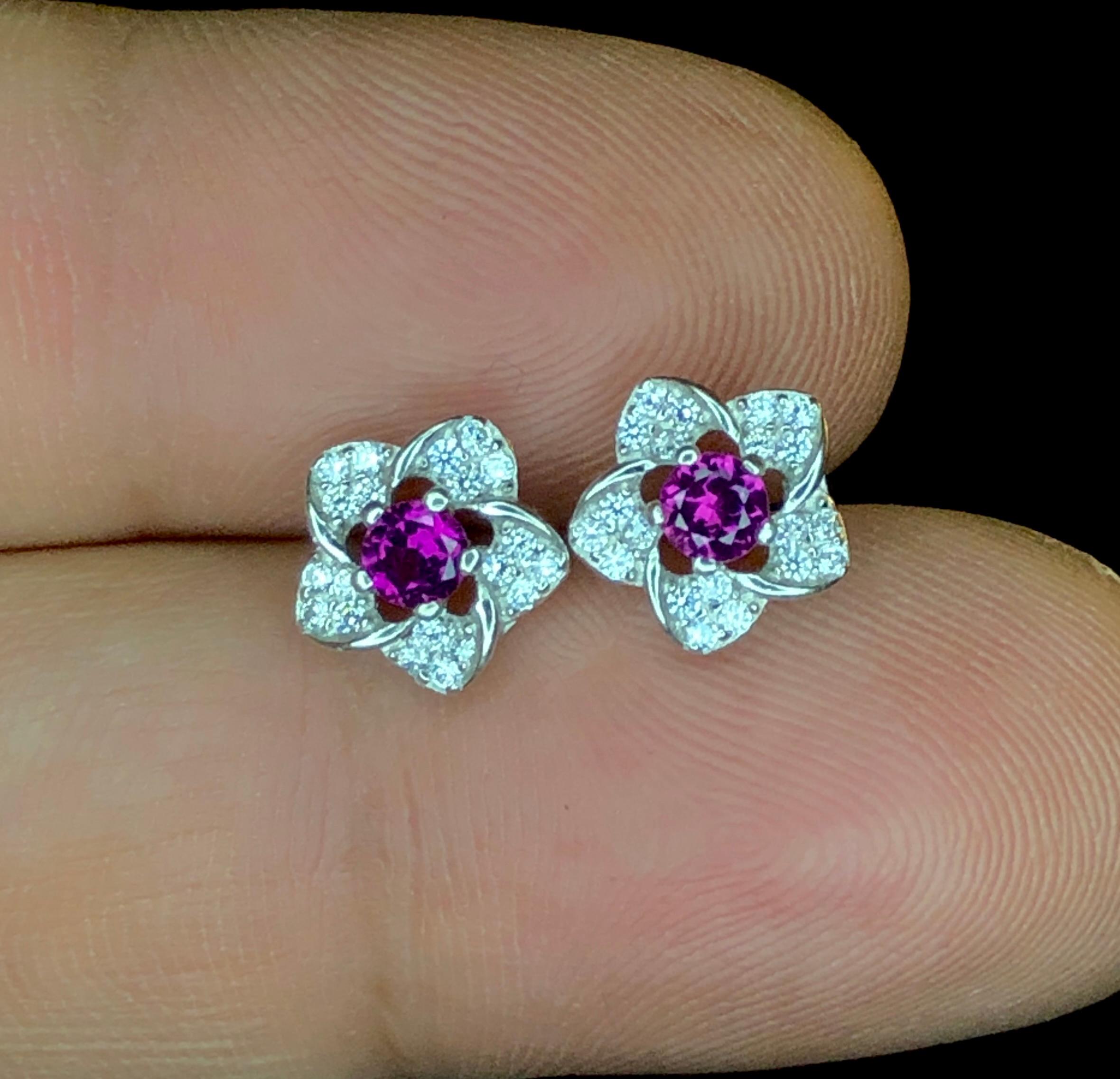 Round Cut No Reserve Malawi Garnet  Beautiful Flower Earring with Cubic Zirconia 925Silver For Sale