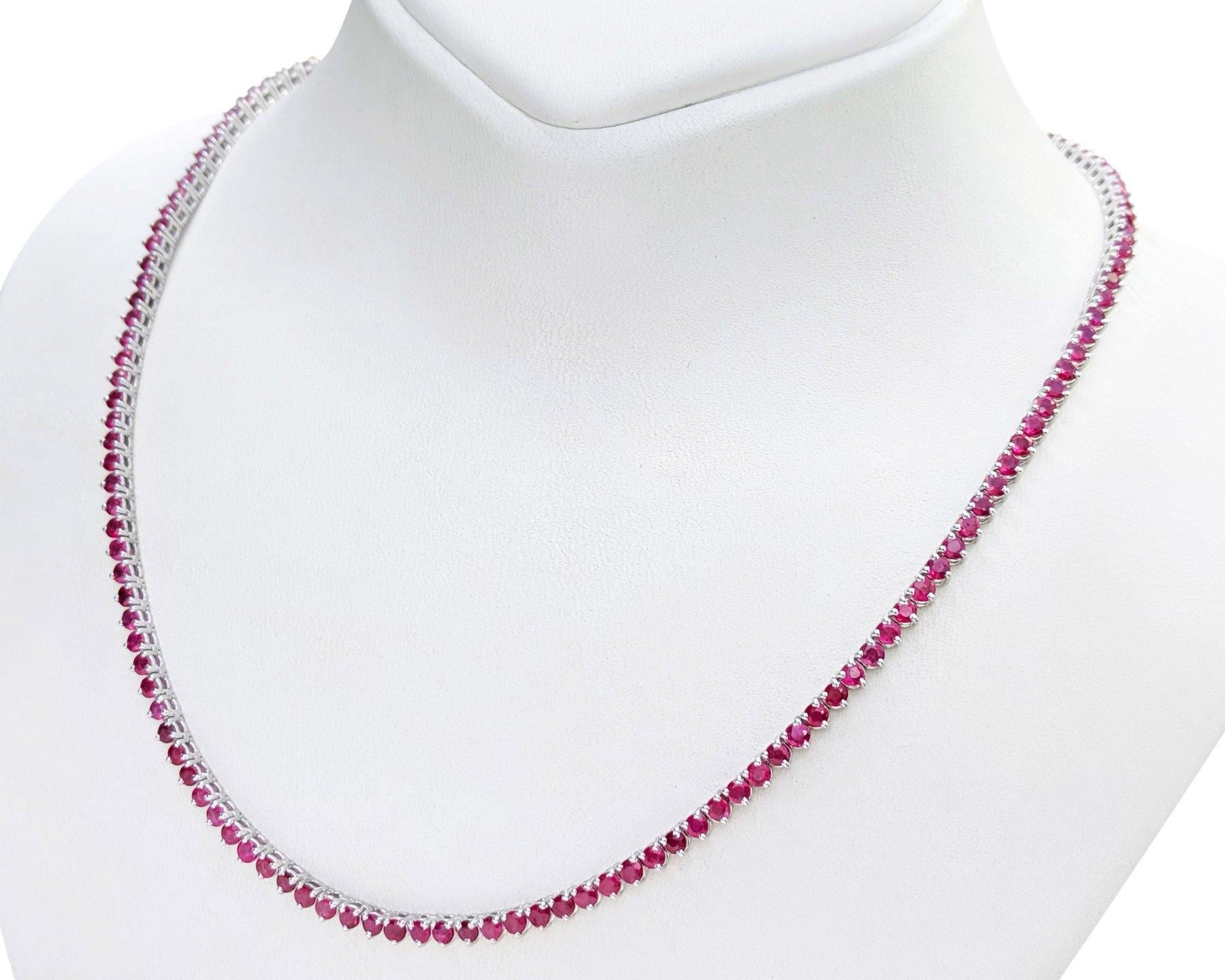Round Cut NO RESERVE! Necklace - 14 kt. White gold -  13.92 tw. Ruby 