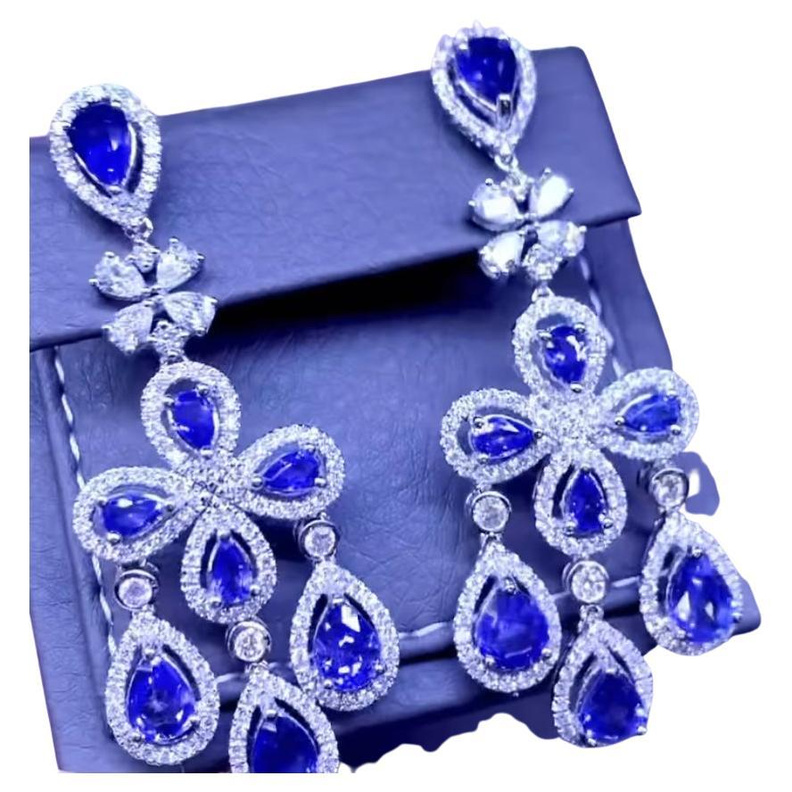 AIG Certified  12.00 Carats Ceylon Sapphires 4.50 Ct Diamonds  For Sale