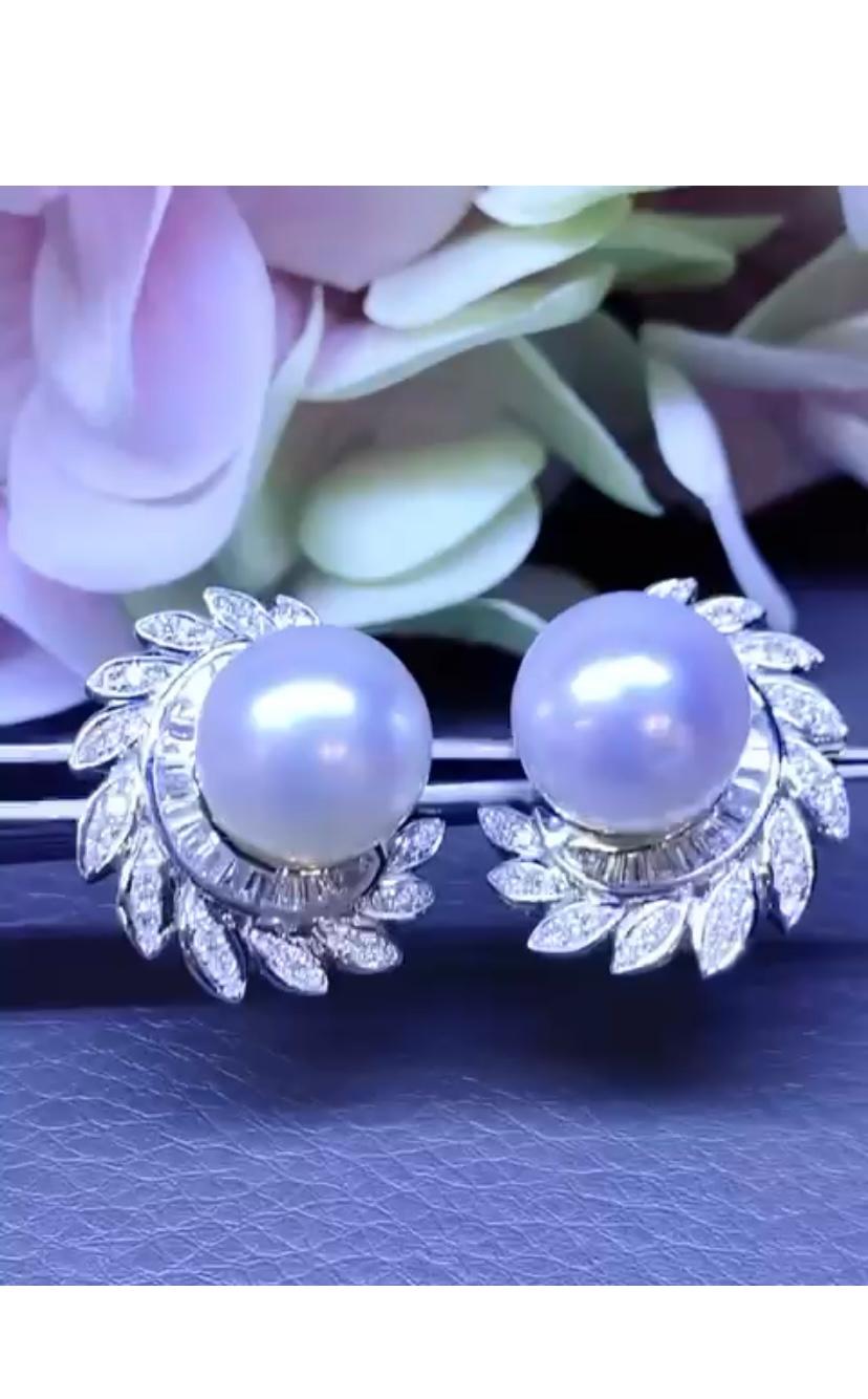 Certified South Sea Pearls  Diamonds 18K Gold  Earrings In New Condition For Sale In Massafra, IT