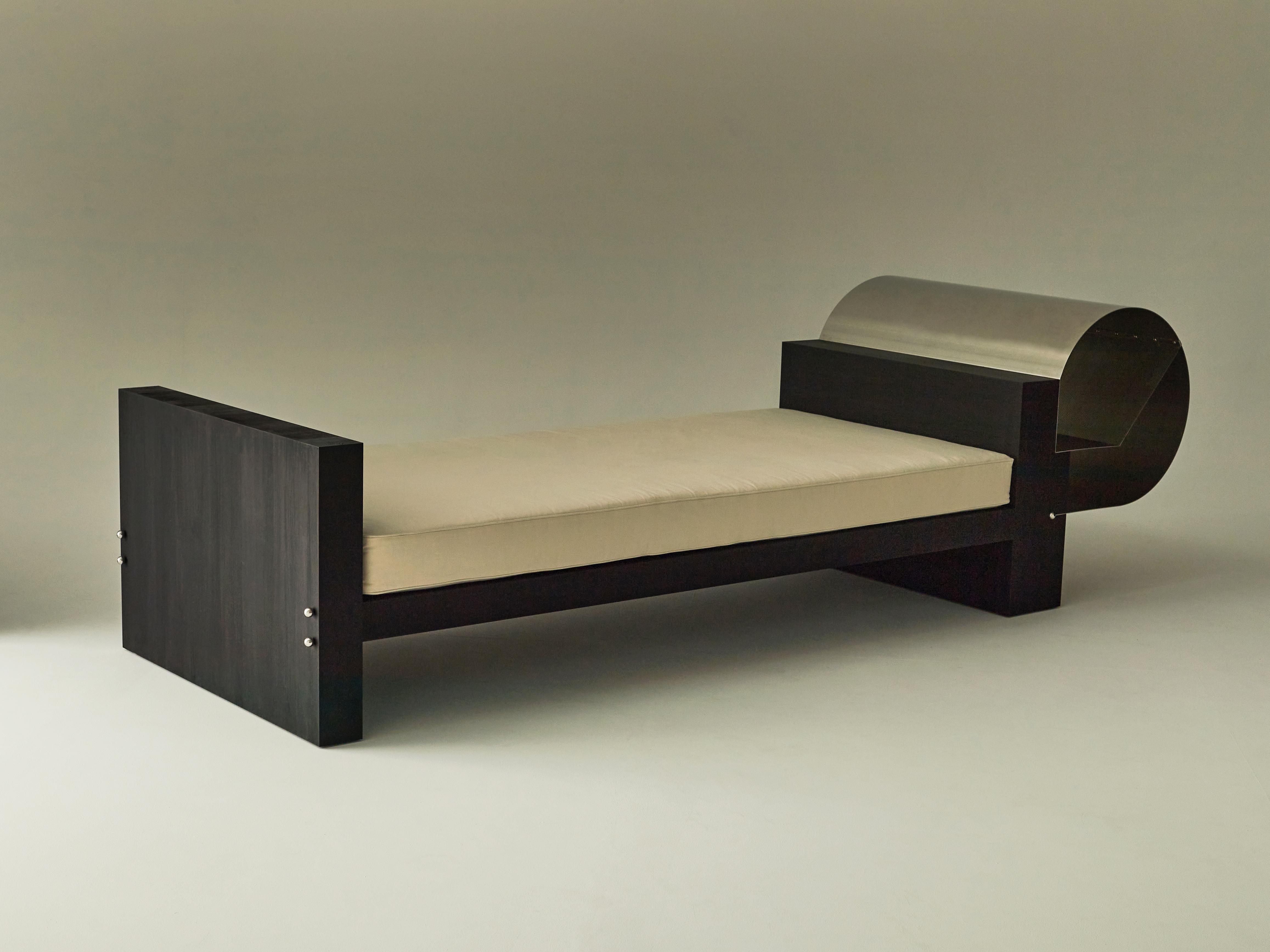 Australian No.0422 Daybed by Olivia Bossy For Sale