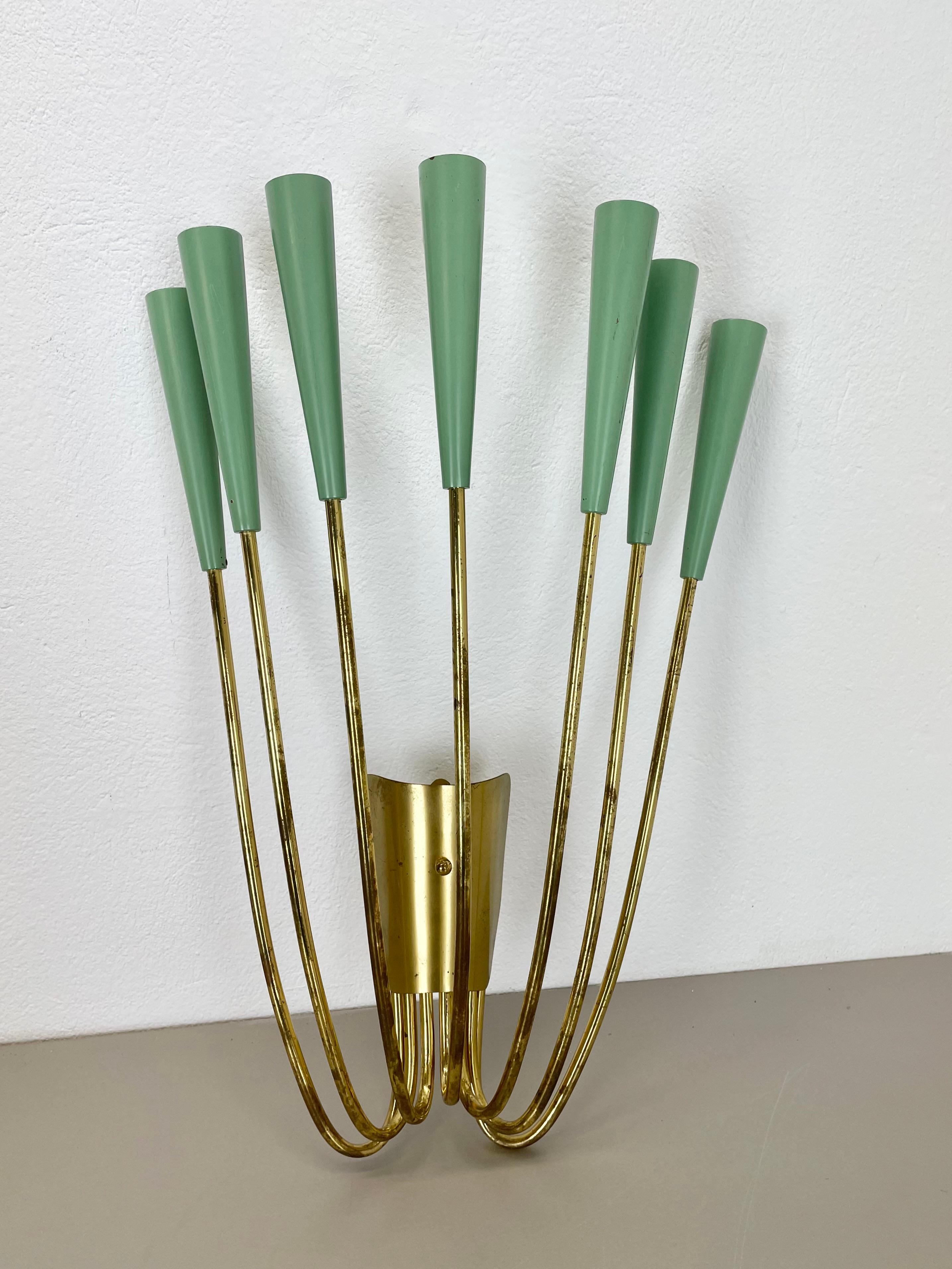 n.1 Grande Sconcerto da parete in ottone stile STILNOVO da 54 cm, Italia, anni '50 in vendita 13