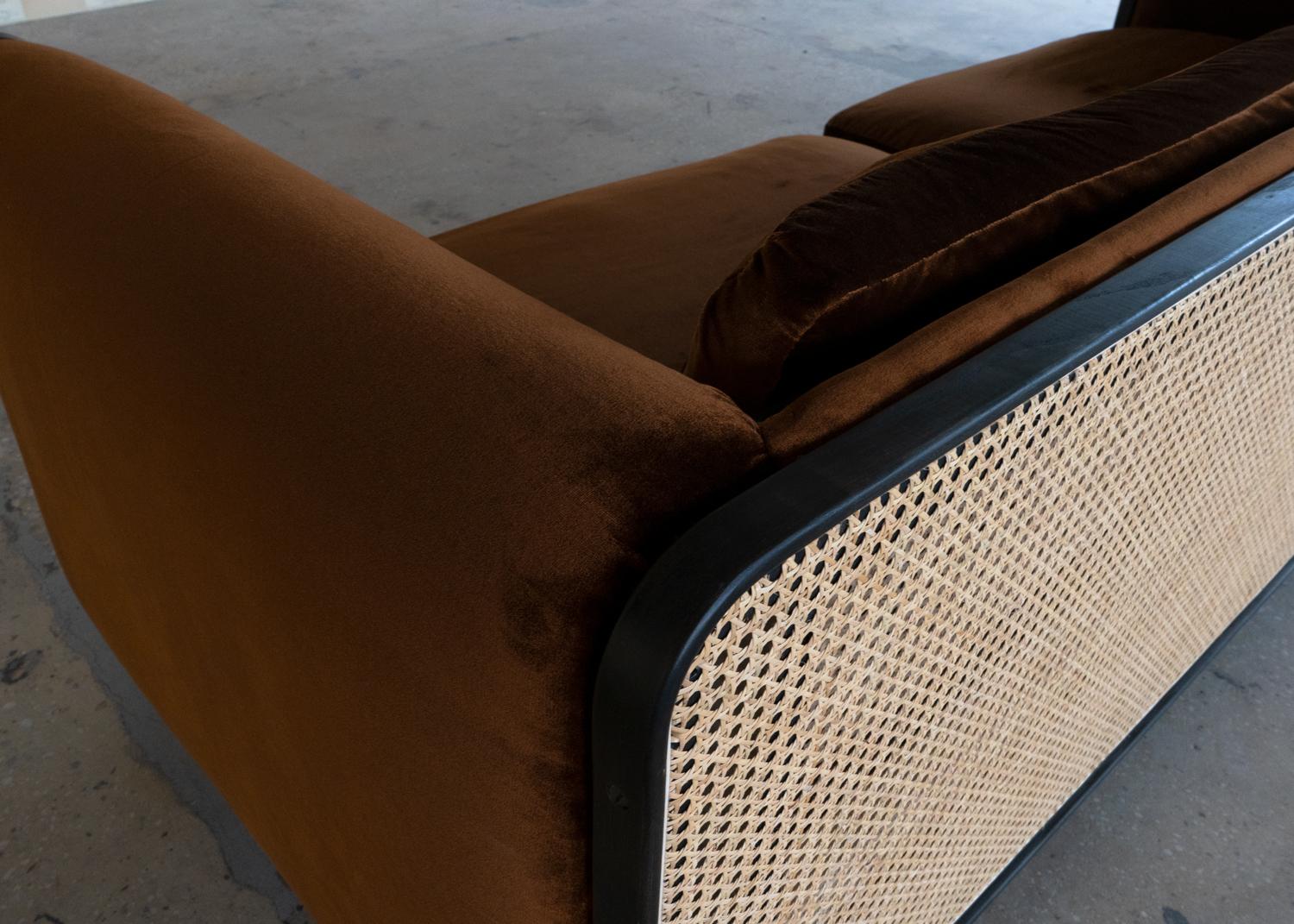 Nº105 Couch by Avoirdupois 50% In New Condition In New York, NY