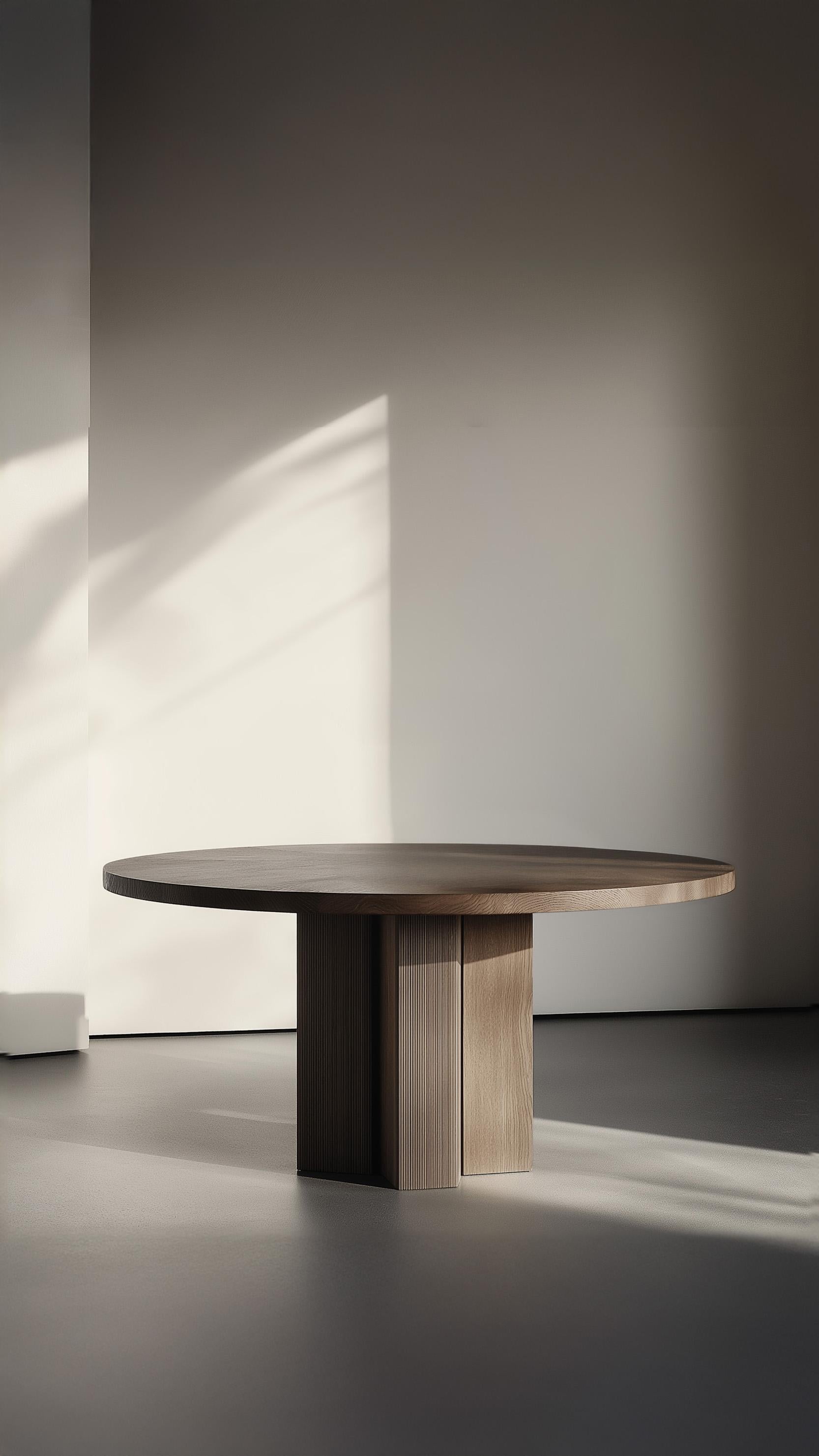 Mexicain No19 Scarpa Wooden Dining Table - Round Top and Customizable Solid Base by Joel en vente