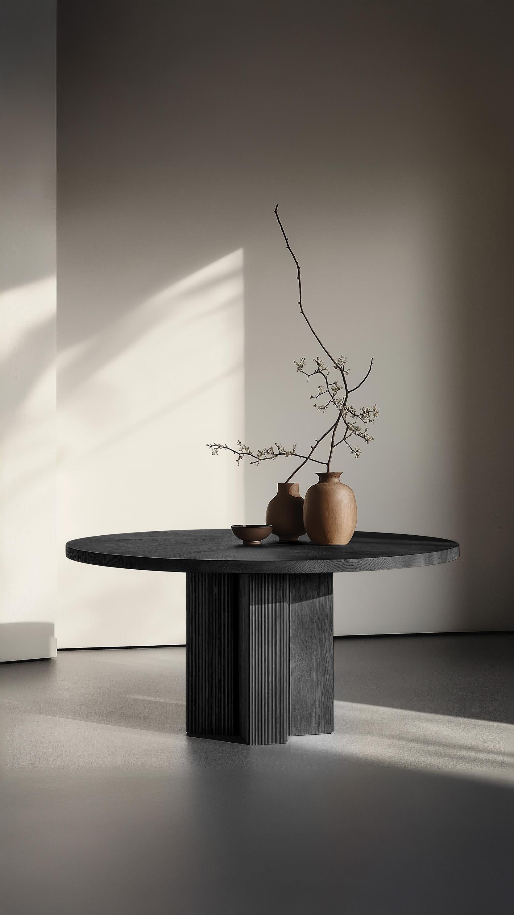 Fait main No19 Scarpa Wooden Dining Table - Round Top and Customizable Solid Base by Joel en vente