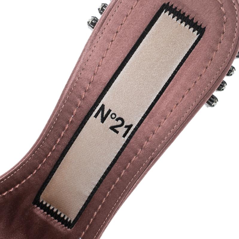 Nº21 Blush Pink Satin Crystal Embellished Slide Sandals Size 37 2