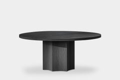 No22 Scarpa Table by NONO – Customizable Dining Table in Solid Wood Design