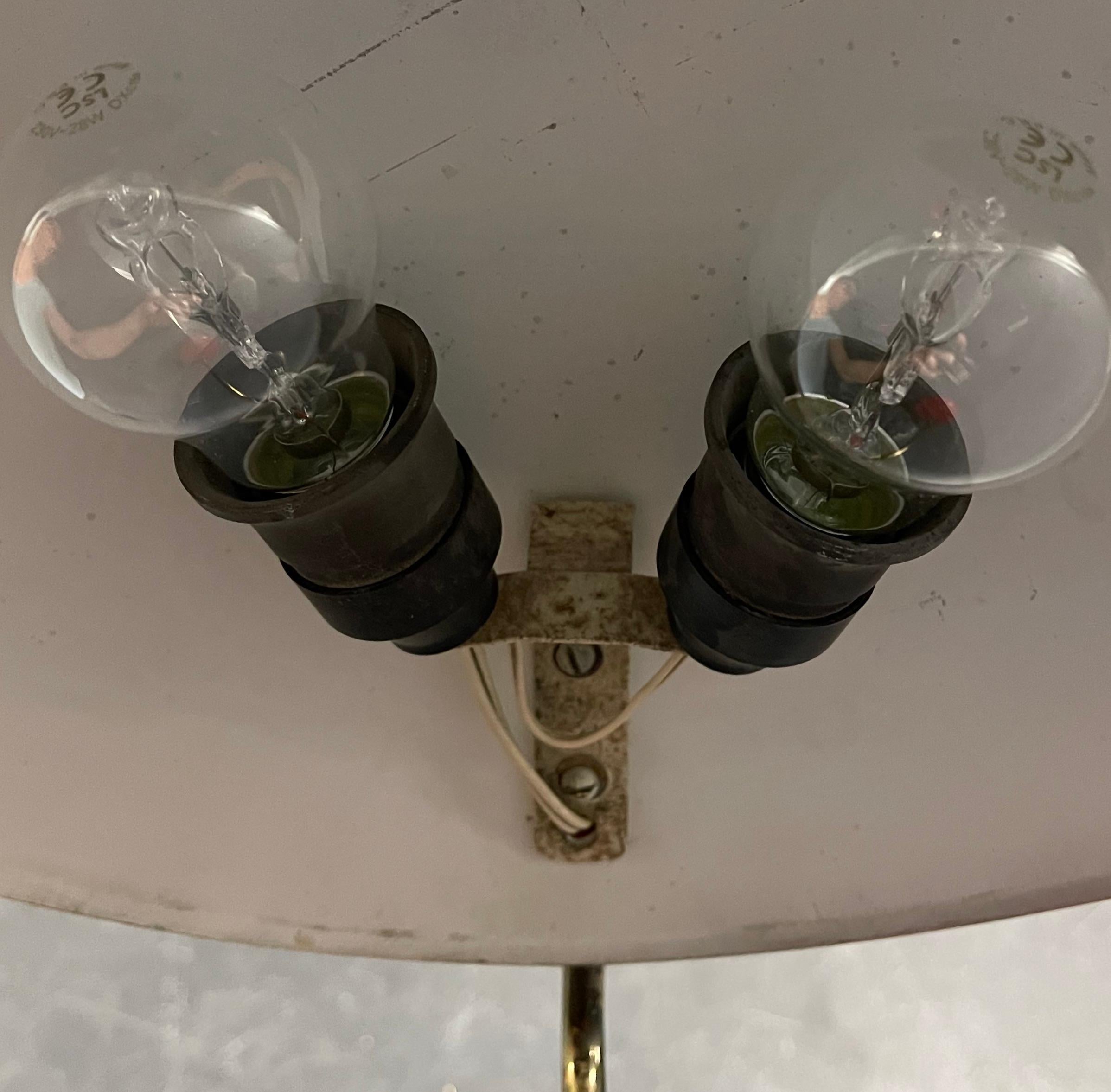 No.232 Wall or Ceiling Lamp by Stilnovo In Good Condition In Munich, DE