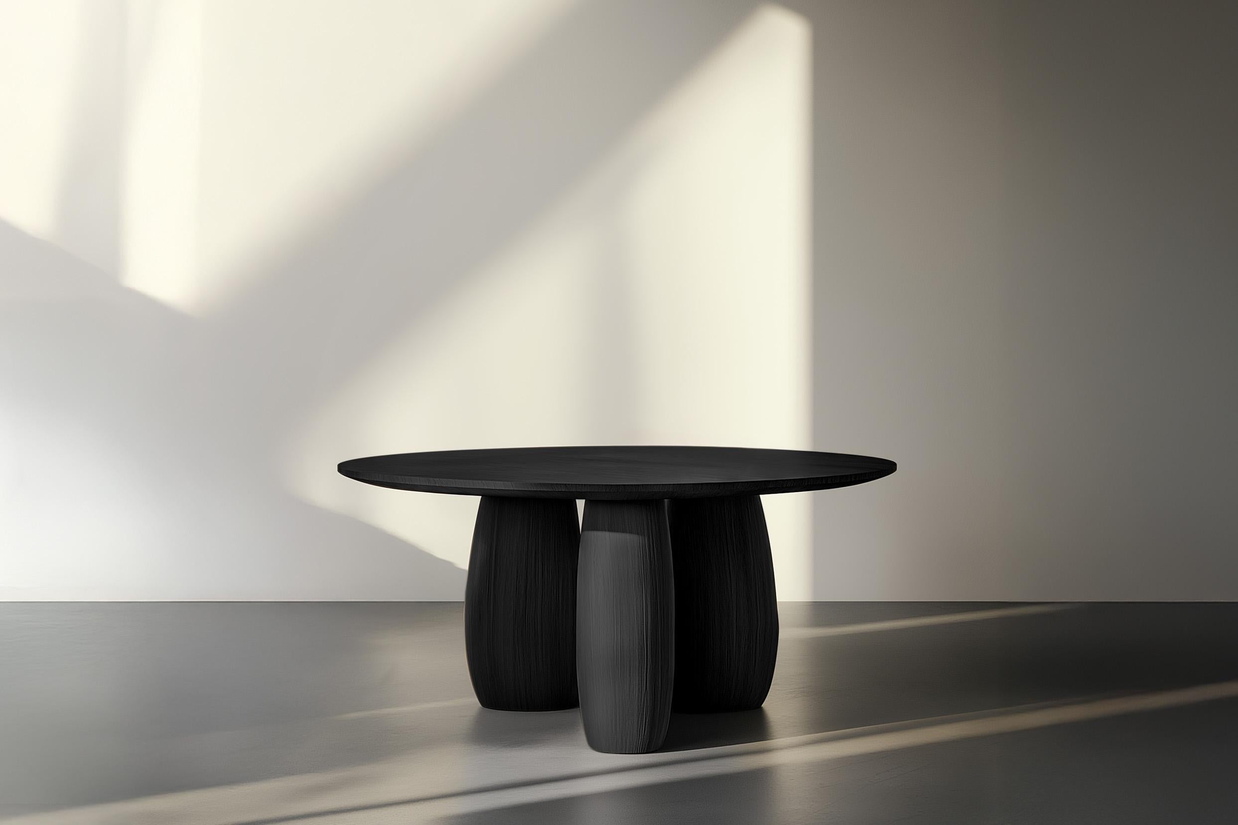 Moderne No47 Scarpa Round Dining Table - Made Solid Wood by Joel Escalona en vente
