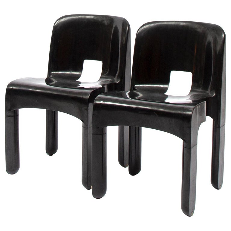 No.4867 Universale Black Plastic Chairs By Joe Colombo For Kartell, 1967 at  1stDibs | black kartell chair, kartell black chair, kartell plastic chairs