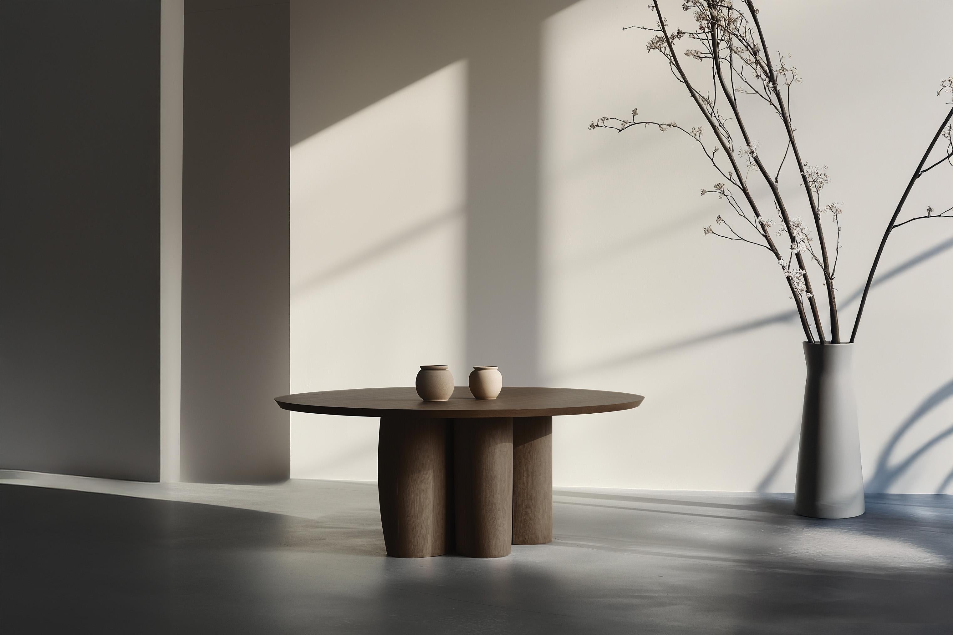 Table No50 Scarpa par NONO - Plateau rond et base en bois au design sculptural

---

La Collection S/One est un hommage au légendaire architecte et designer italien Carlo Scarpa. Connu pour sa maîtrise des matériaux et son attention précise aux