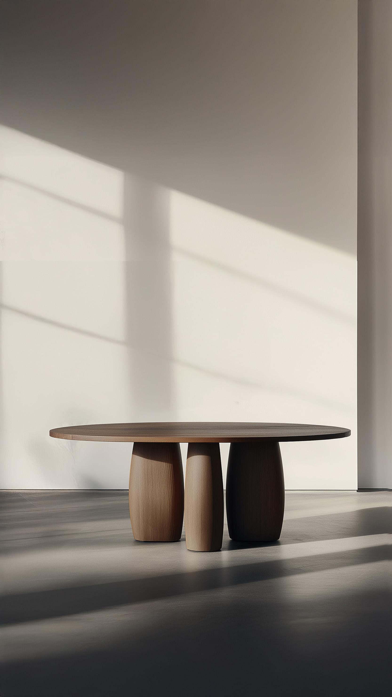Mexicain No52 Scarpa Table by NONO - Base sculpturale cylindrique avec plateau rond en bois en vente
