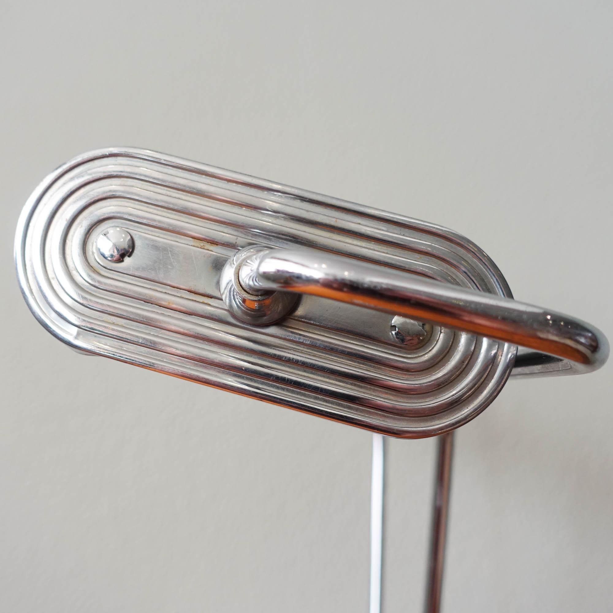 No.71 Desk Lamp by Eileen Gray for Jumo, 1930s For Sale 2