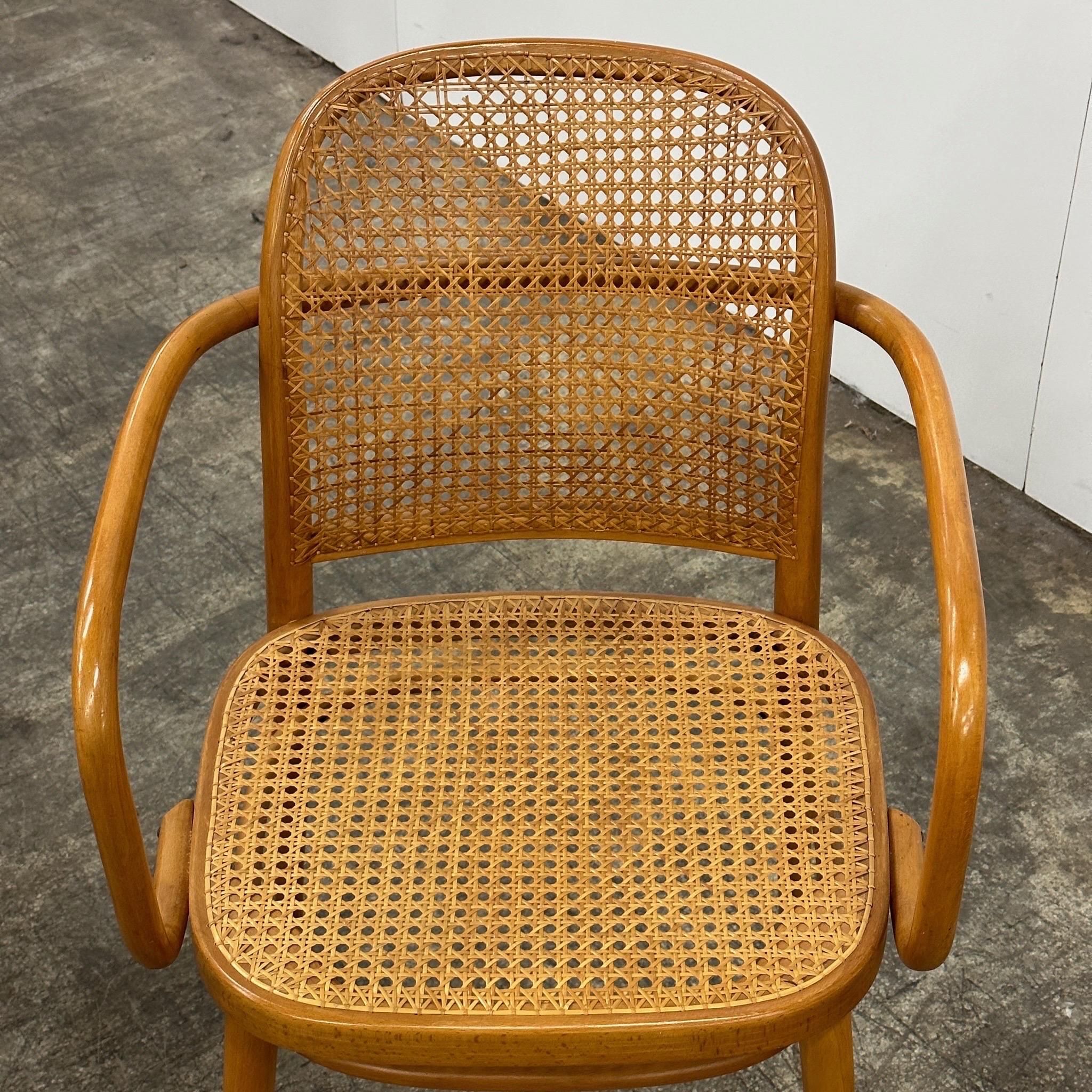 Czech No.811 “Prague” Chairs by Josef Hoffman for Thonet For Sale