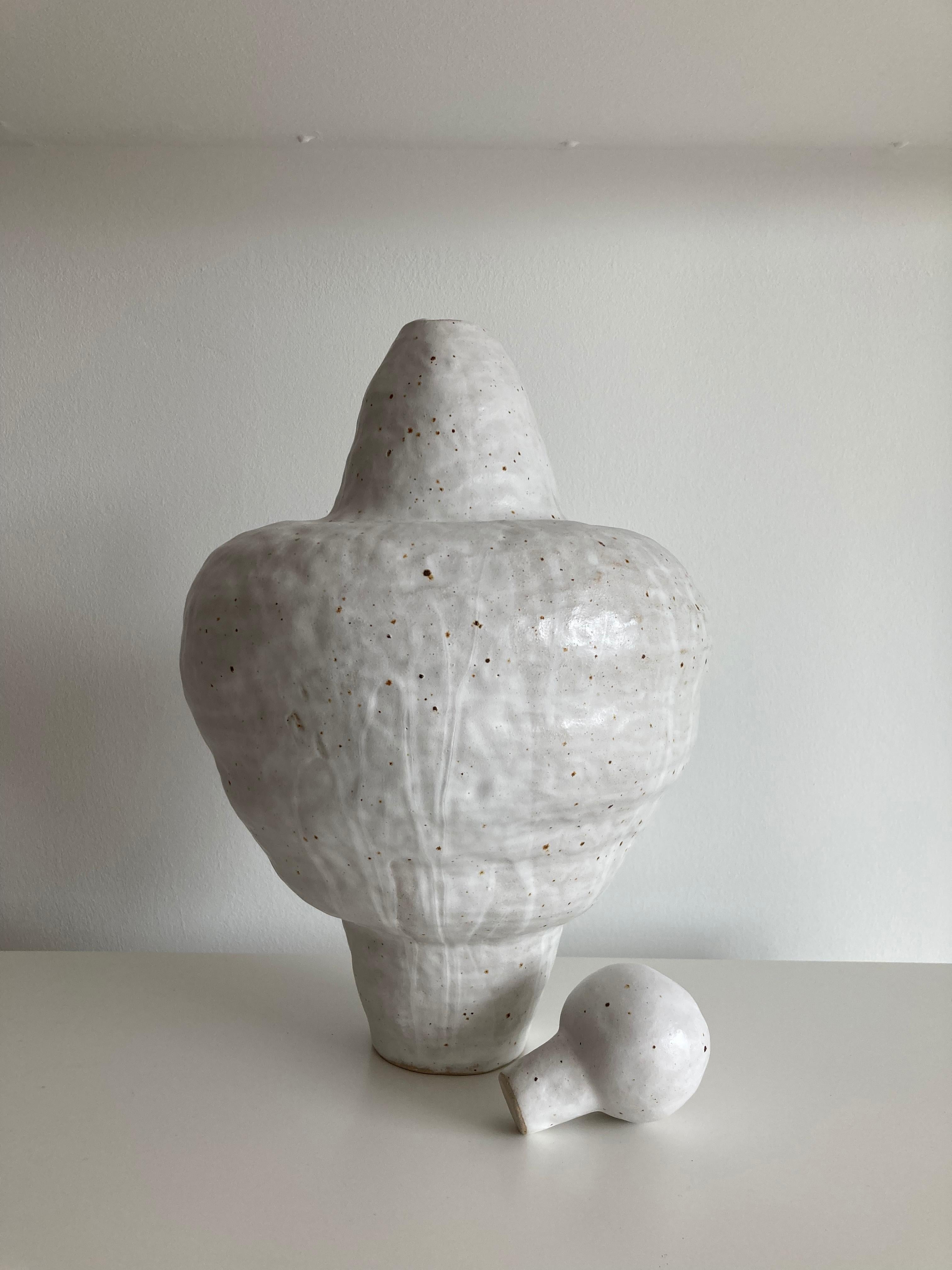 No.84 stoneware sculpture, Tonfisk by Ciona Lee 
One of a Kind
Dimensions: Ø 24 x H 34 cm
Materials: Speckled stoneware, Matte White Glaze
Variations of size and colour available

Tonfisk is the ceramic practice by Ciona Lee, a Korean-Italian
