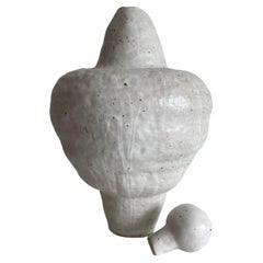 No.84 Stoneware Sculpture, Tonfisk by Ciona Lee 