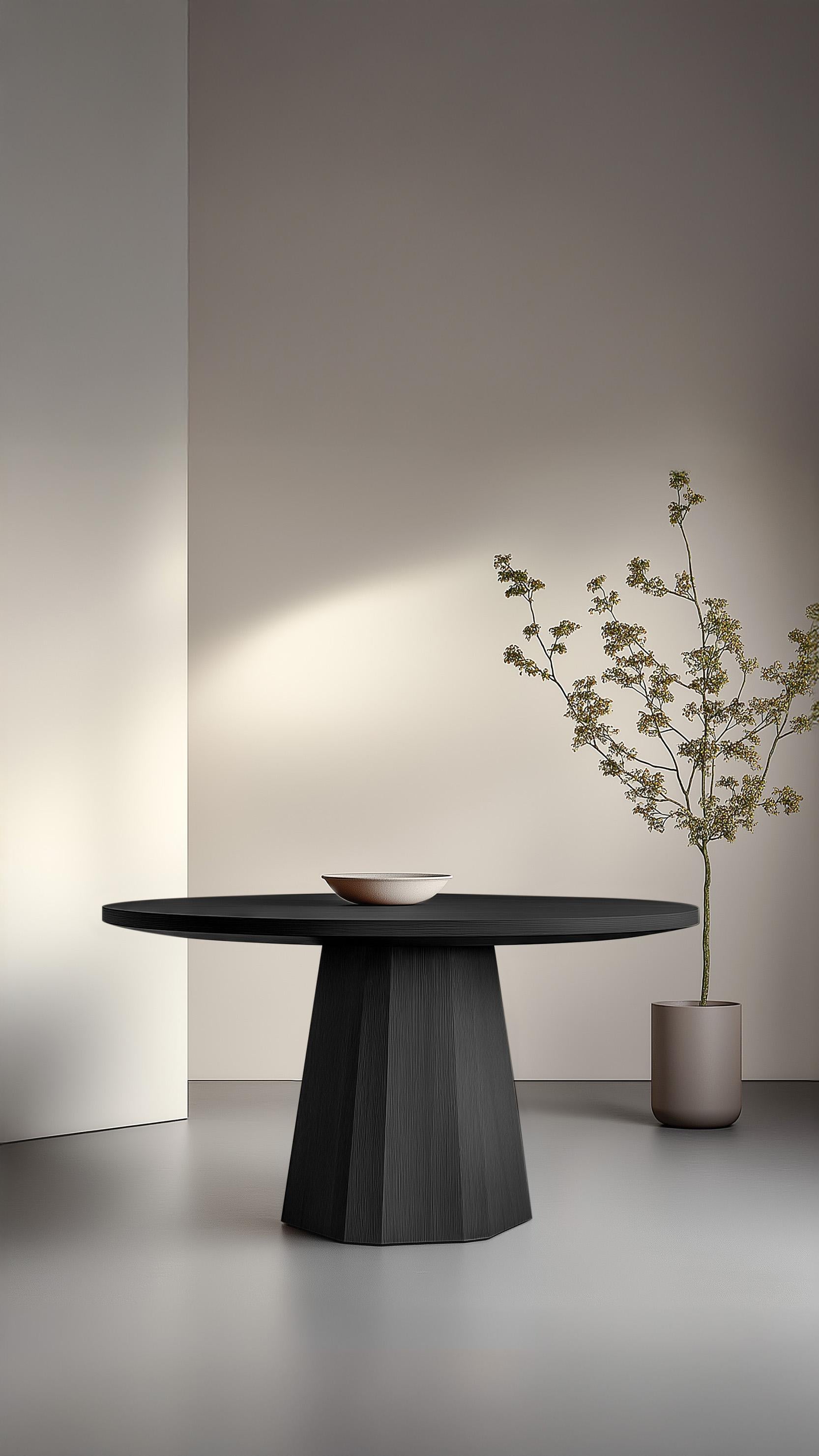 Fait main No9 Scarpa Round Table - Made Solid Wood avec base cylindrique par Joel en vente